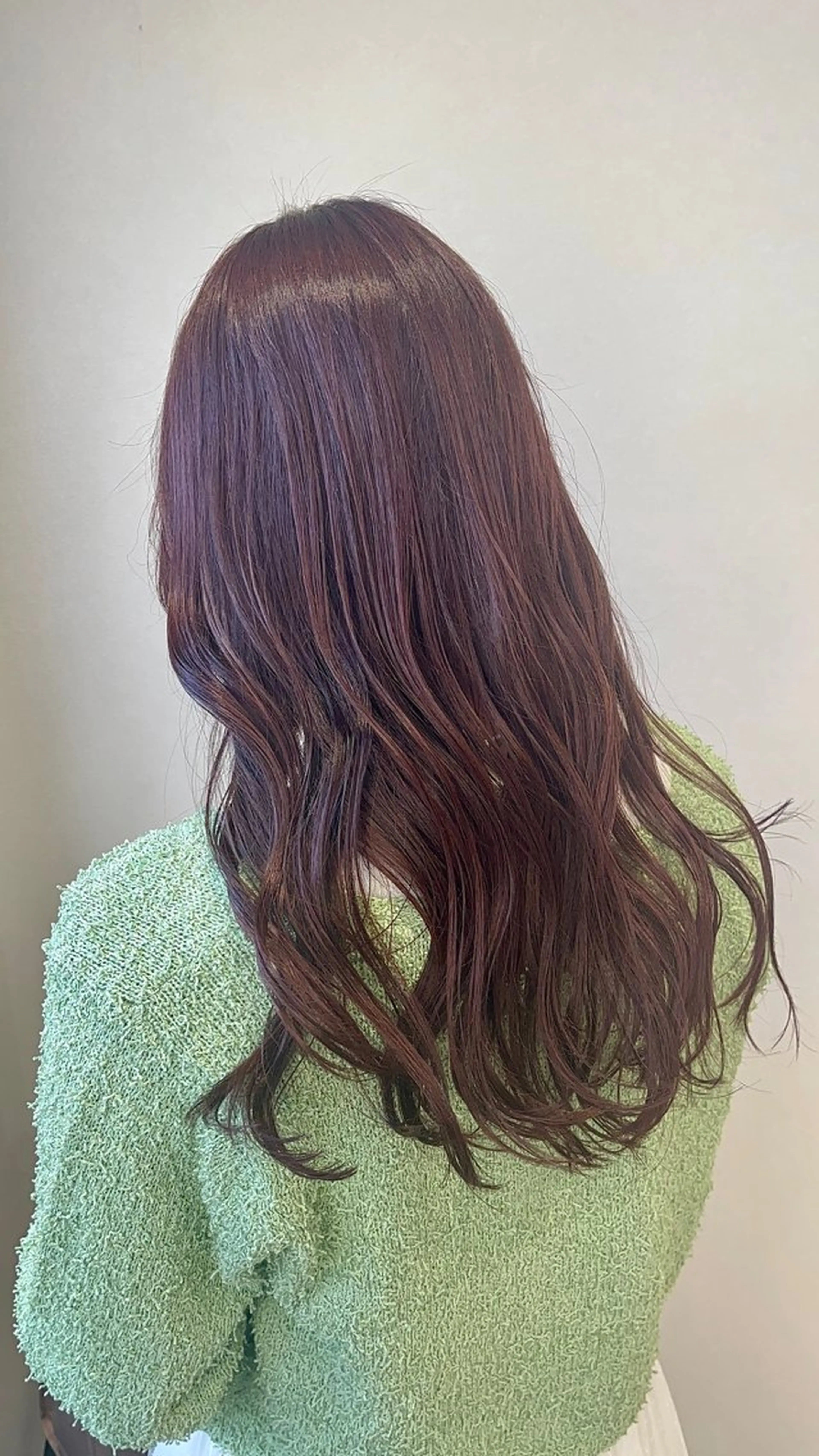 ロング うる艶カラー asukaのヘアスタイル