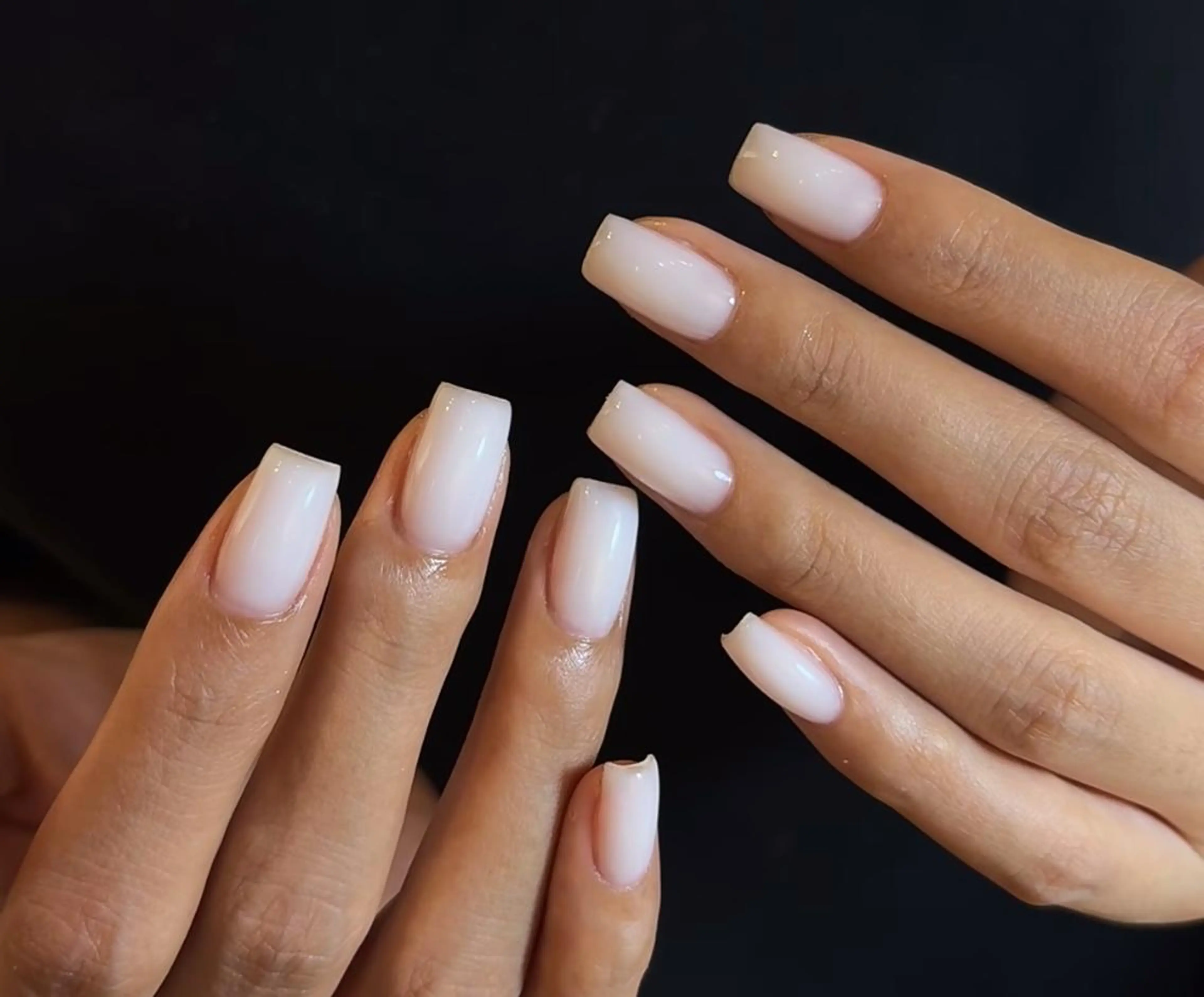 ネイル エリ🫧 nail池袋東口のネイルデザイン