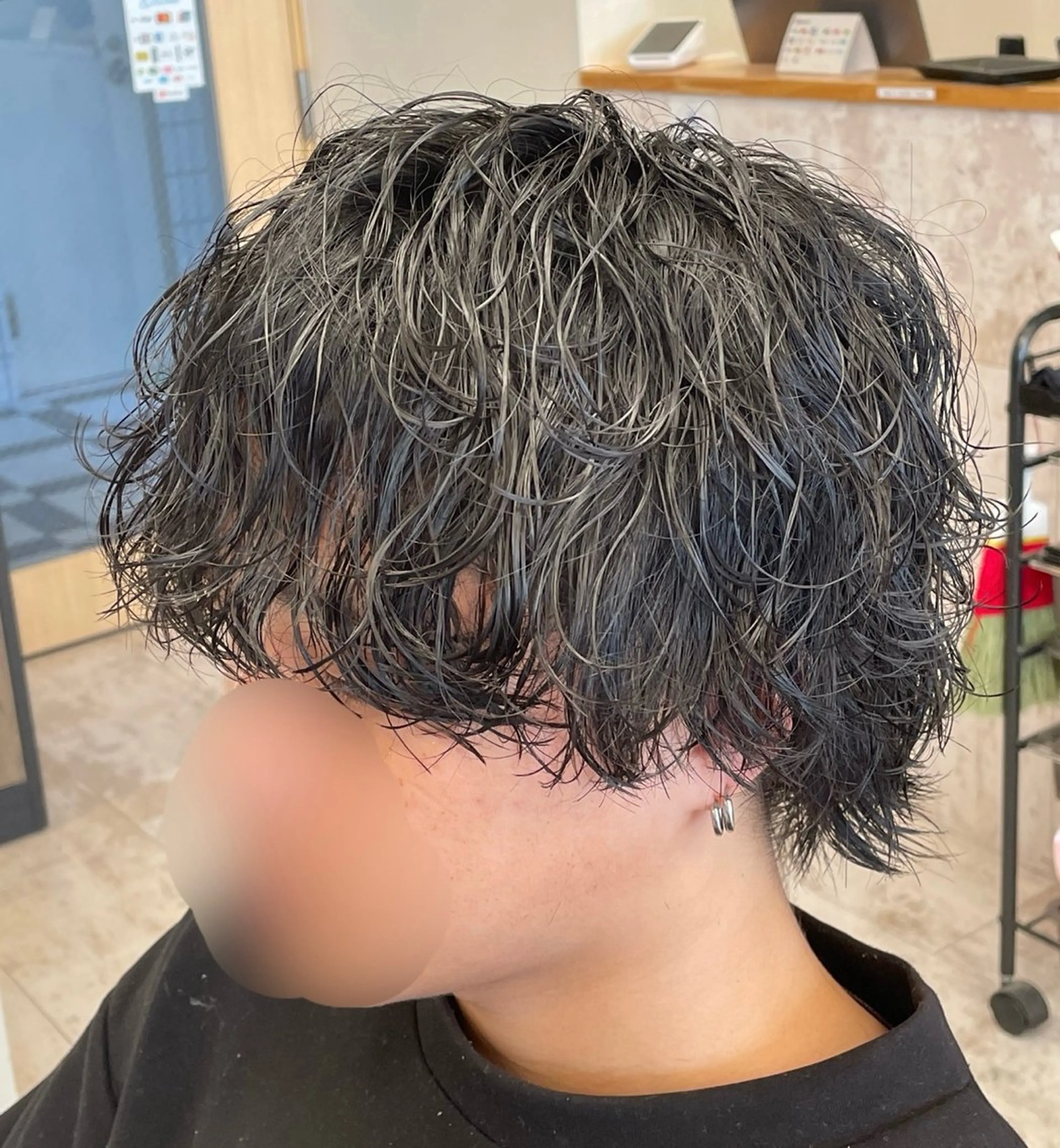 🌟男性限定🌟デザインカット+特殊波巻きパーマ+トリートメント+眉カットの写真