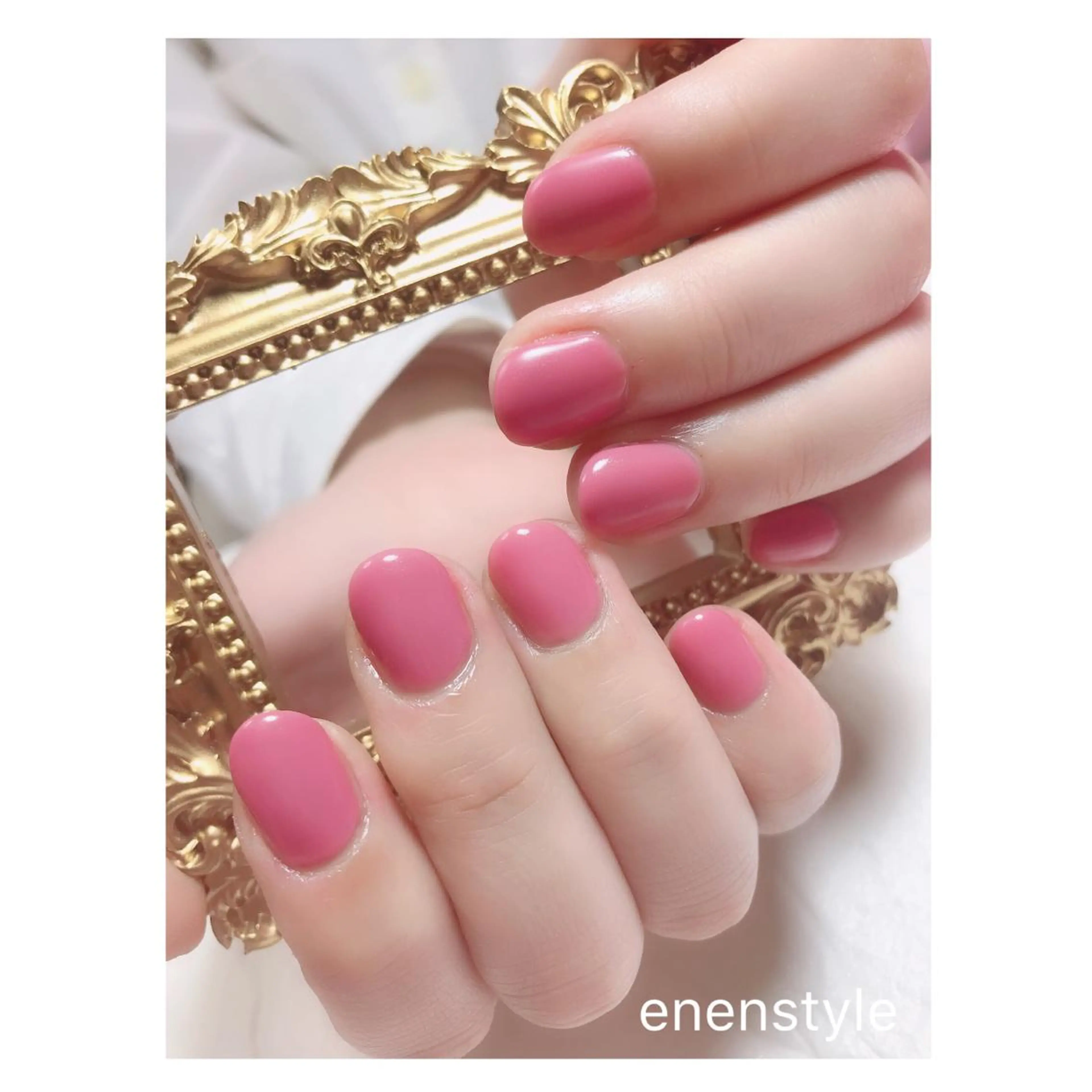 ショート ネイル ジェルネイル ニュアンスネイル オフィスネイル ワンカラーネイル シンプルネイル 👑enen style👑のネイルデザイン