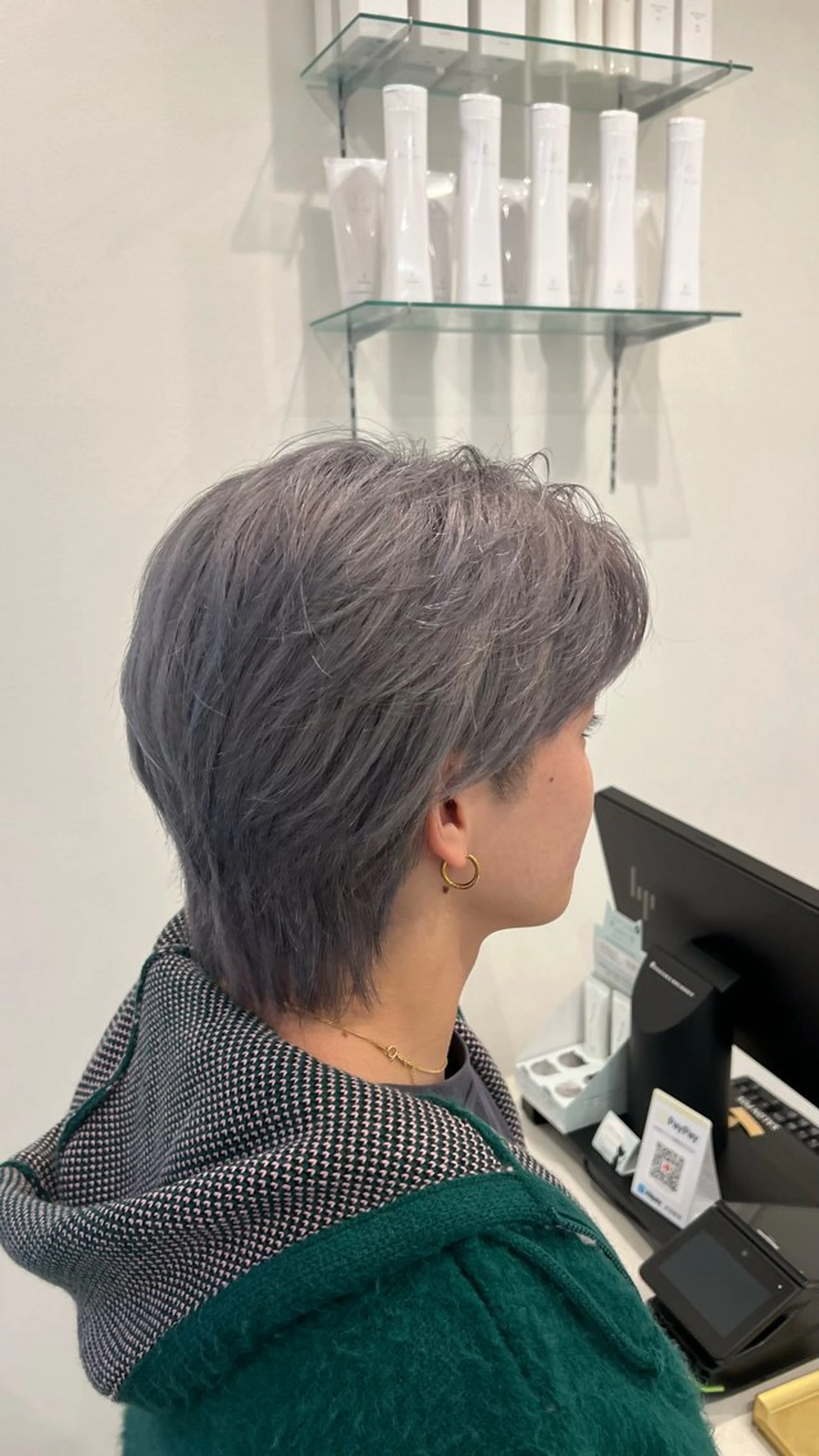 カラー メンズ メンズブリーチ ブリーチ シルバー ホワイトシルバー 麻柄 純也のヘアスタイル