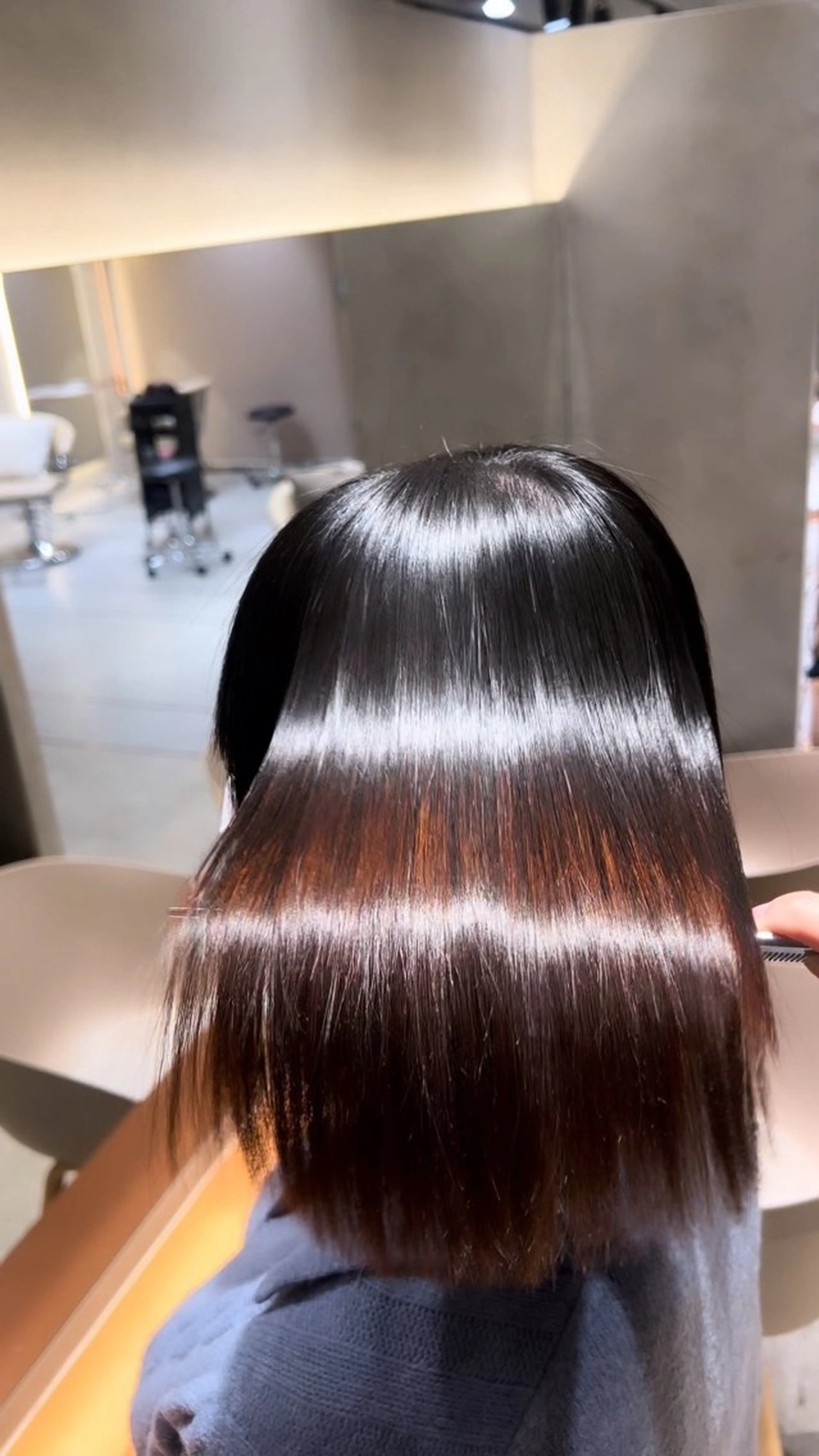 ミディアム 縮毛矯正Rina🩶 銀座のヘアスタイル