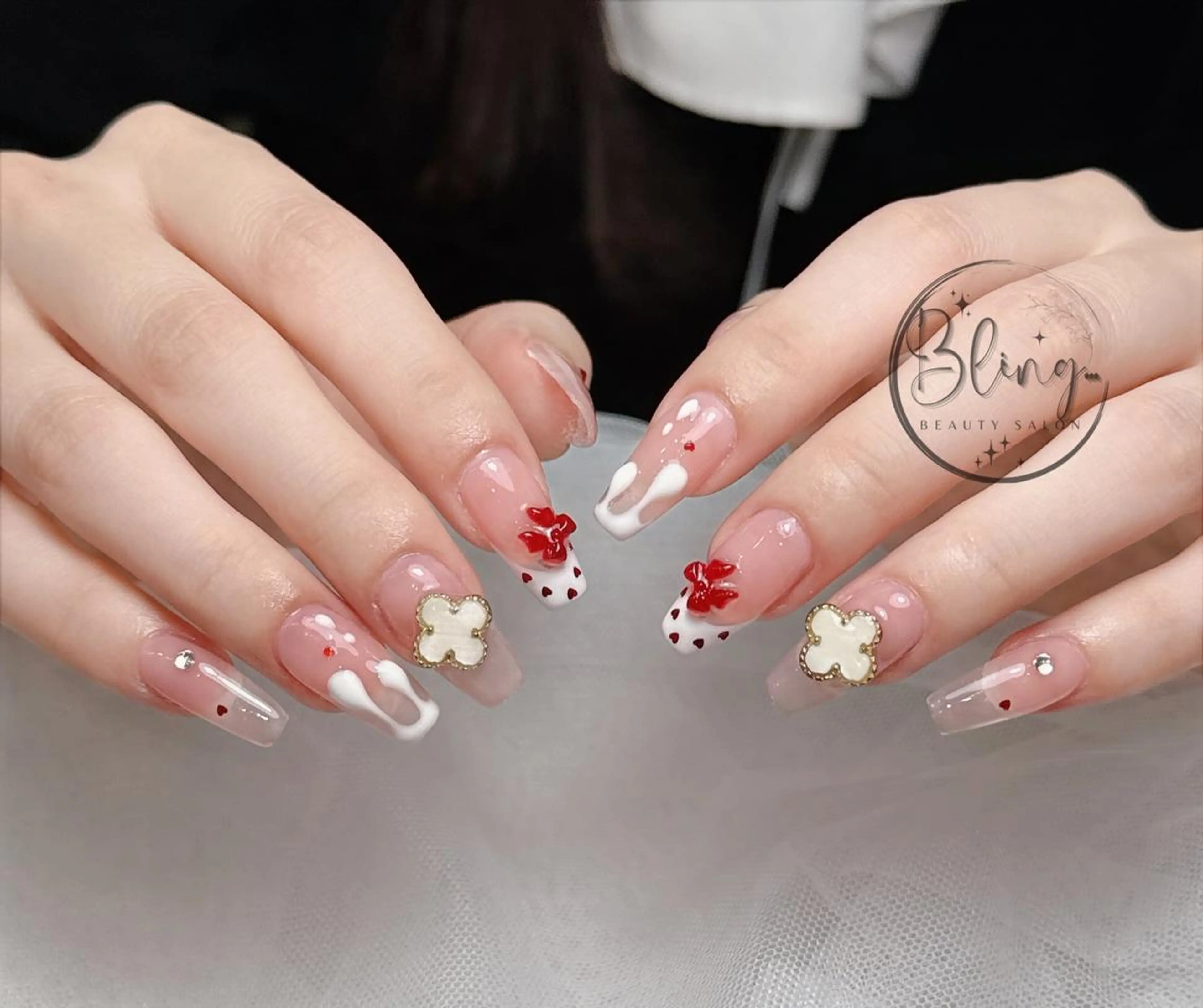 ロング 韓国風ヘア ハンドネイル 高橋 ユキのネイルデザイン