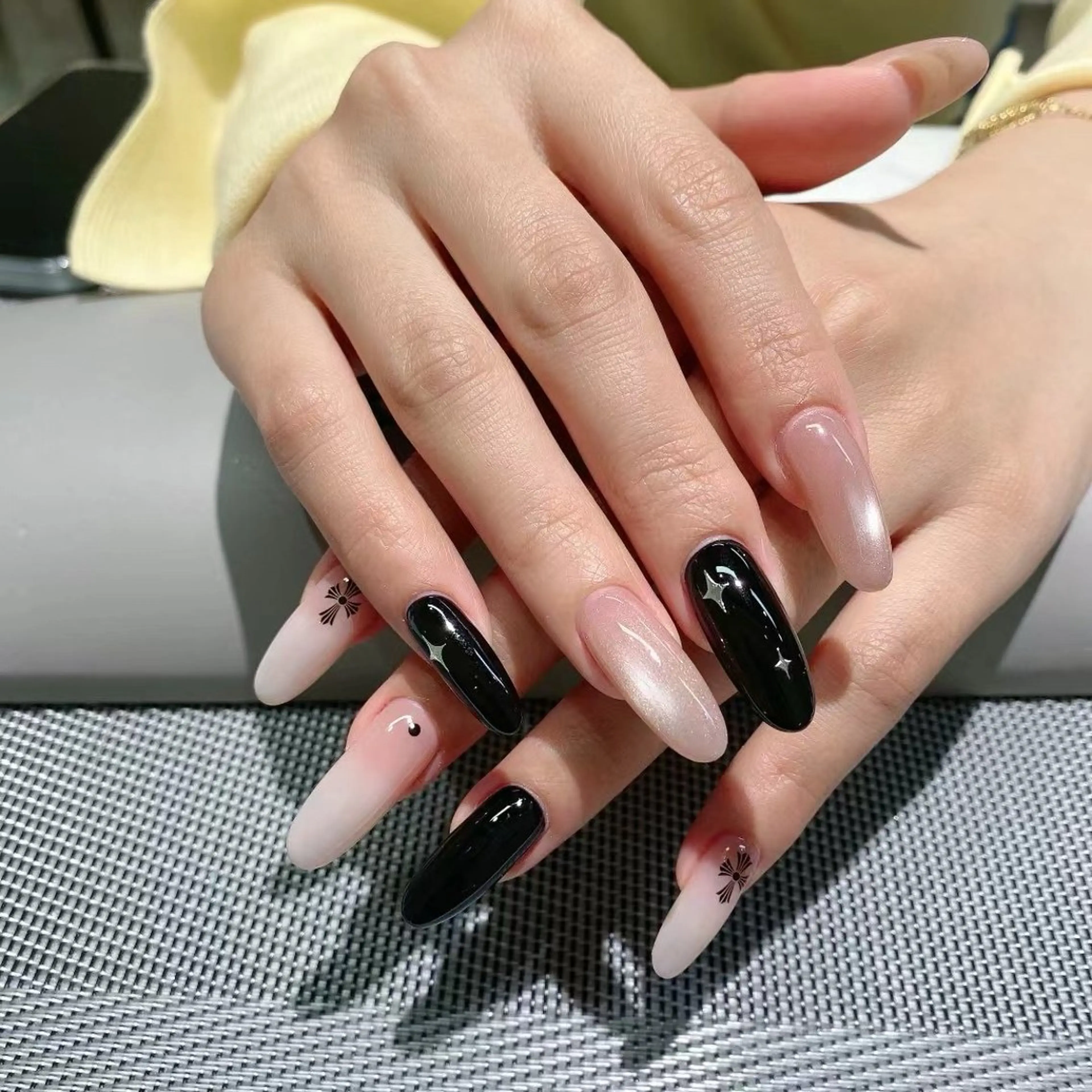ネイル 里奈 Nailのネイルデザイン