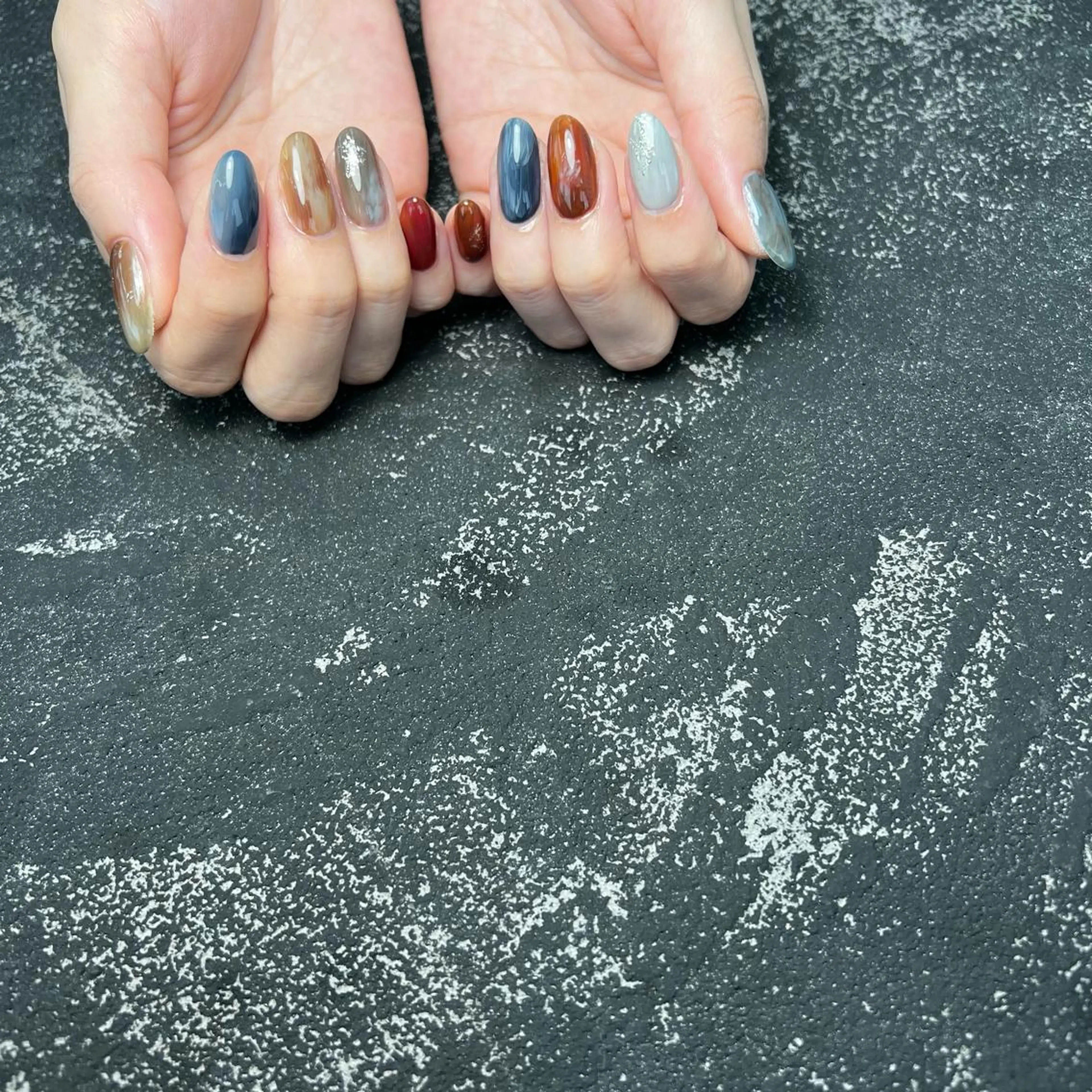 セミロング ハンドネイル Nailsalon Reoのネイルデザイン