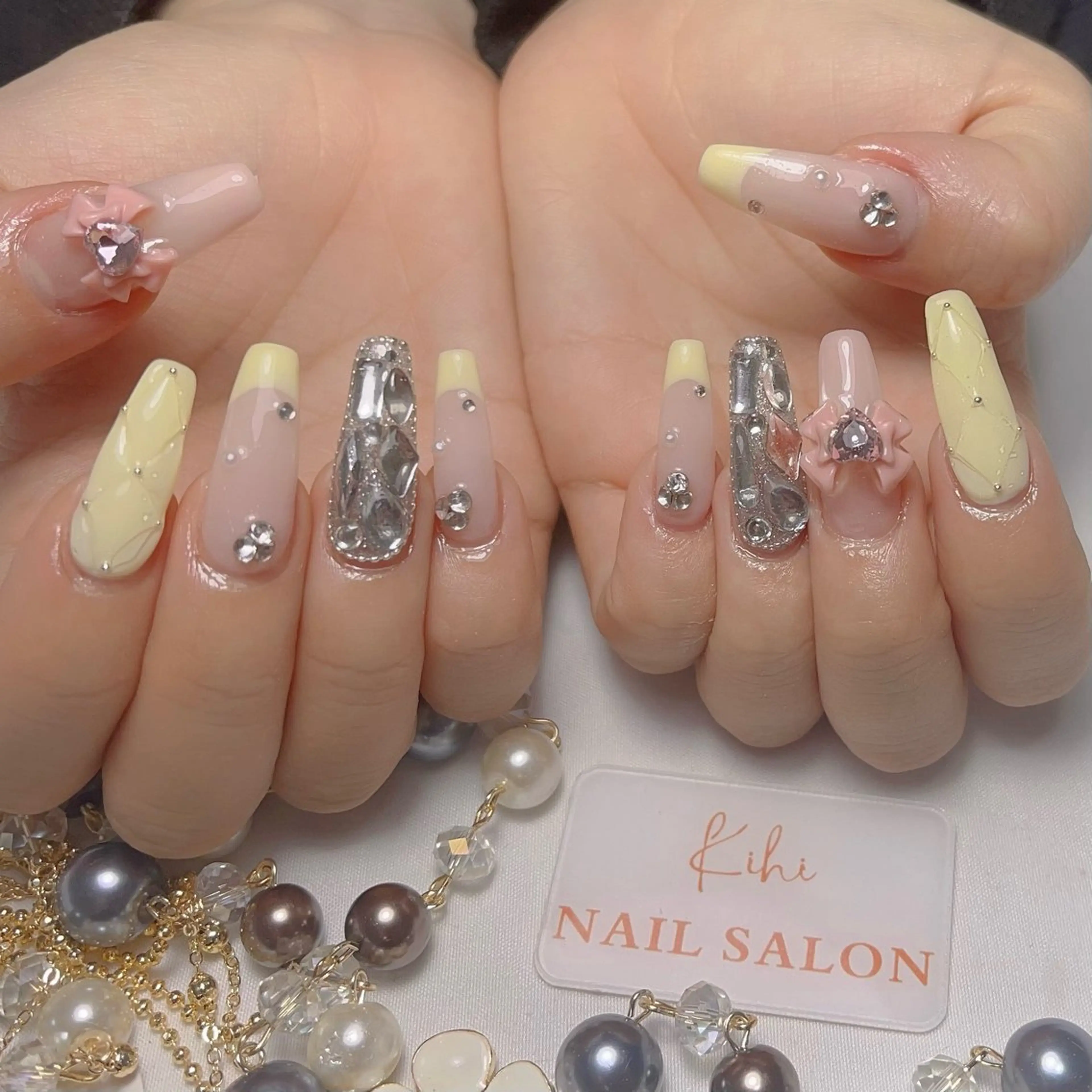 ネイル アートネイル フレンチネイル ジェルネイル グラデーション 韓国ネイル ハンドネイル 💕鈴木ユリ パラジェル/オフ無料のネイルデザイン