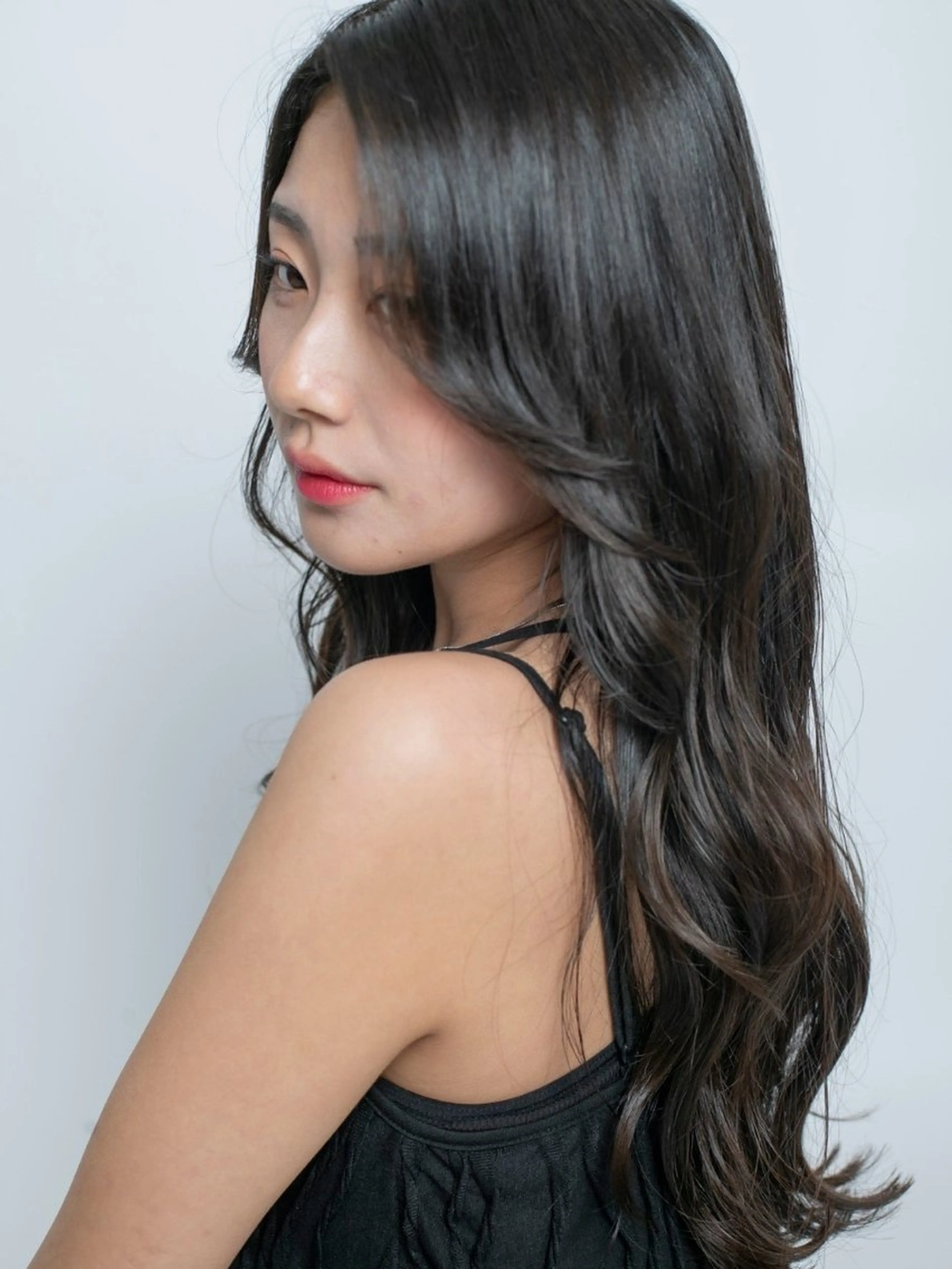 ロング 横田 未来のヘアスタイル