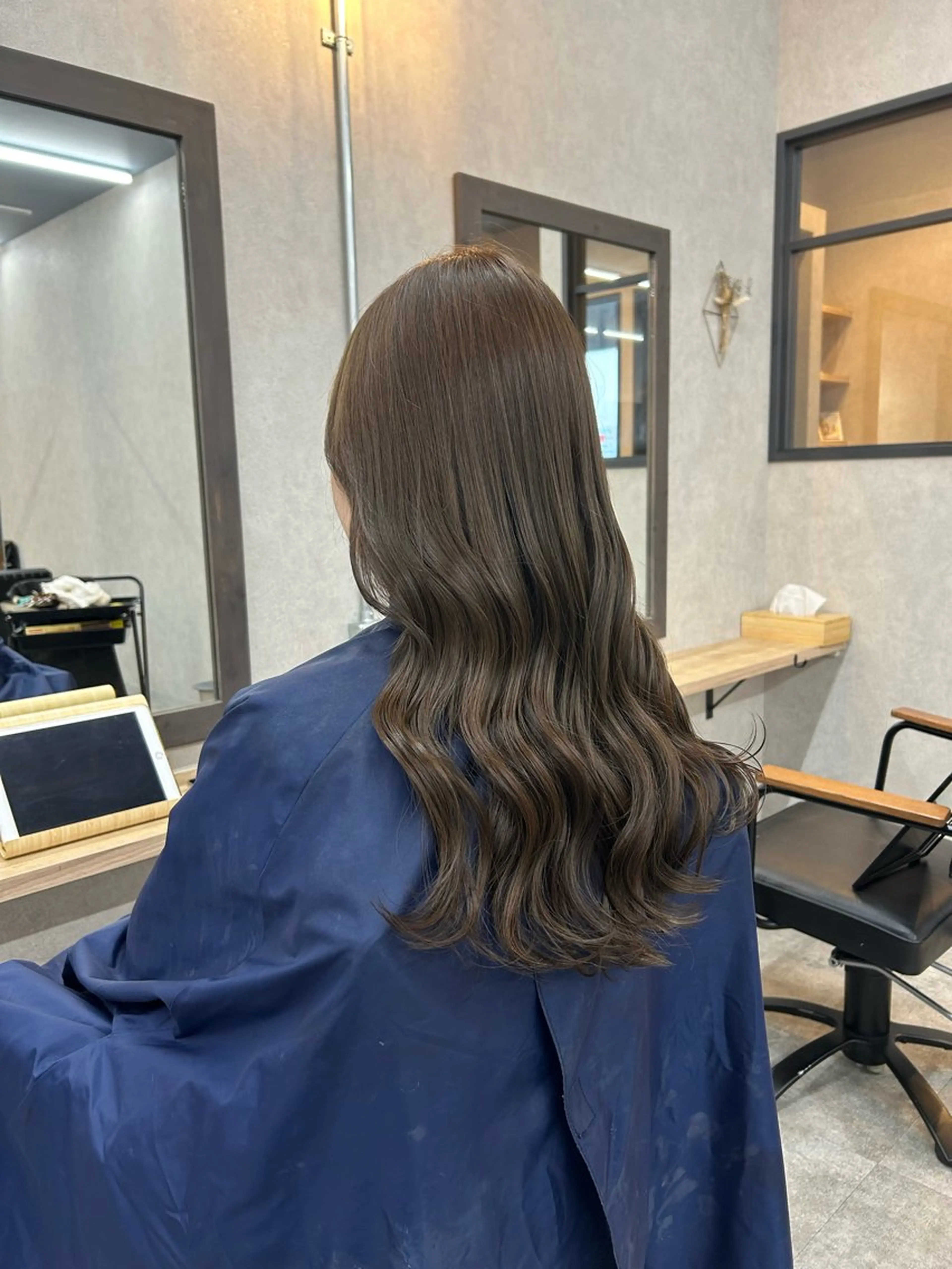 ロング カラー いなみね はるきのヘアスタイル