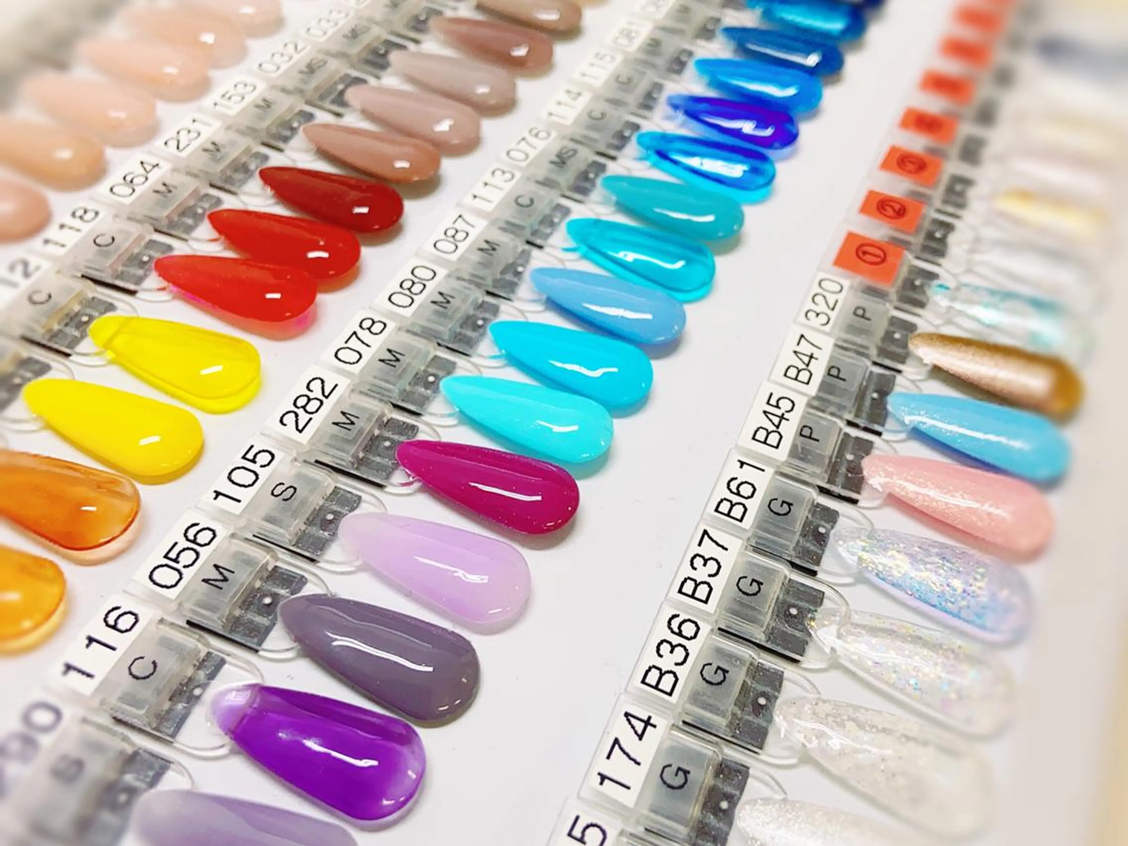 ネイル Milana 川瀬のネイルデザイン