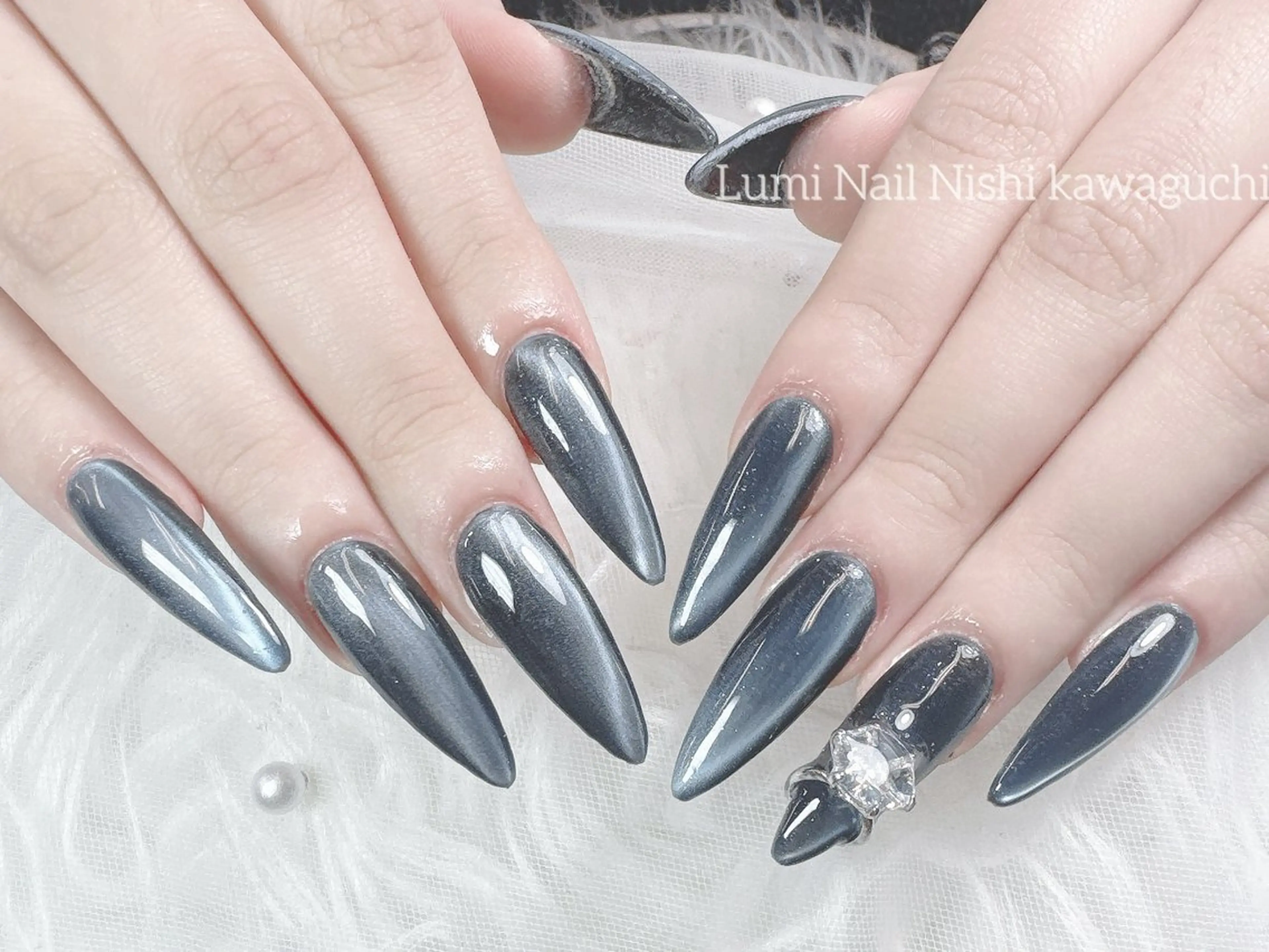 ネイル チークネイル フラッシュネイル ジェルネイル グラデーション ハート Lumi Nail Salonのネイルデザイン