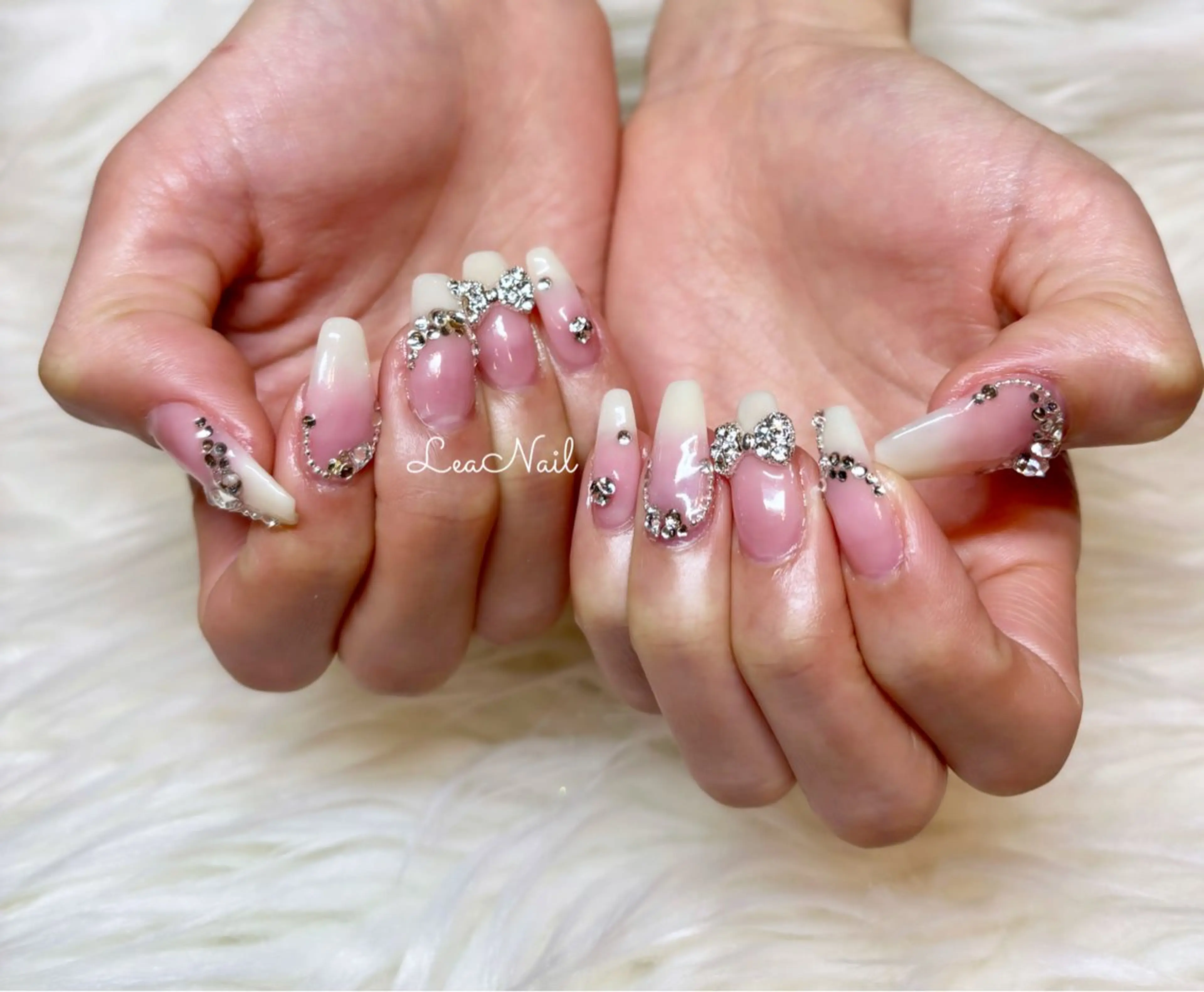 ネイル ブライダルネイル Lea Nailのネイルデザイン