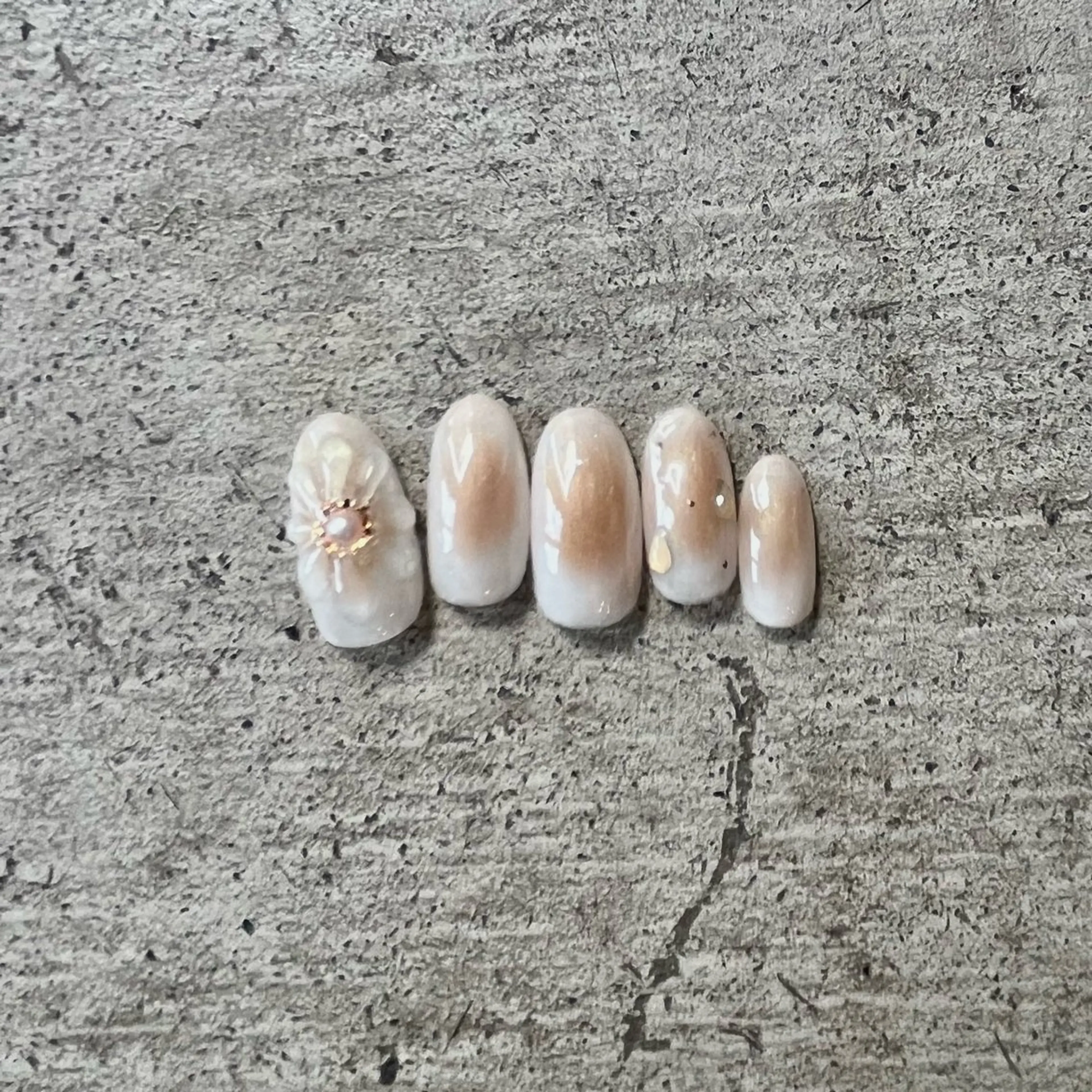 ネイル フラワーネイル ぷっくりネイル TRAM-nail moriizumiのネイルデザイン
