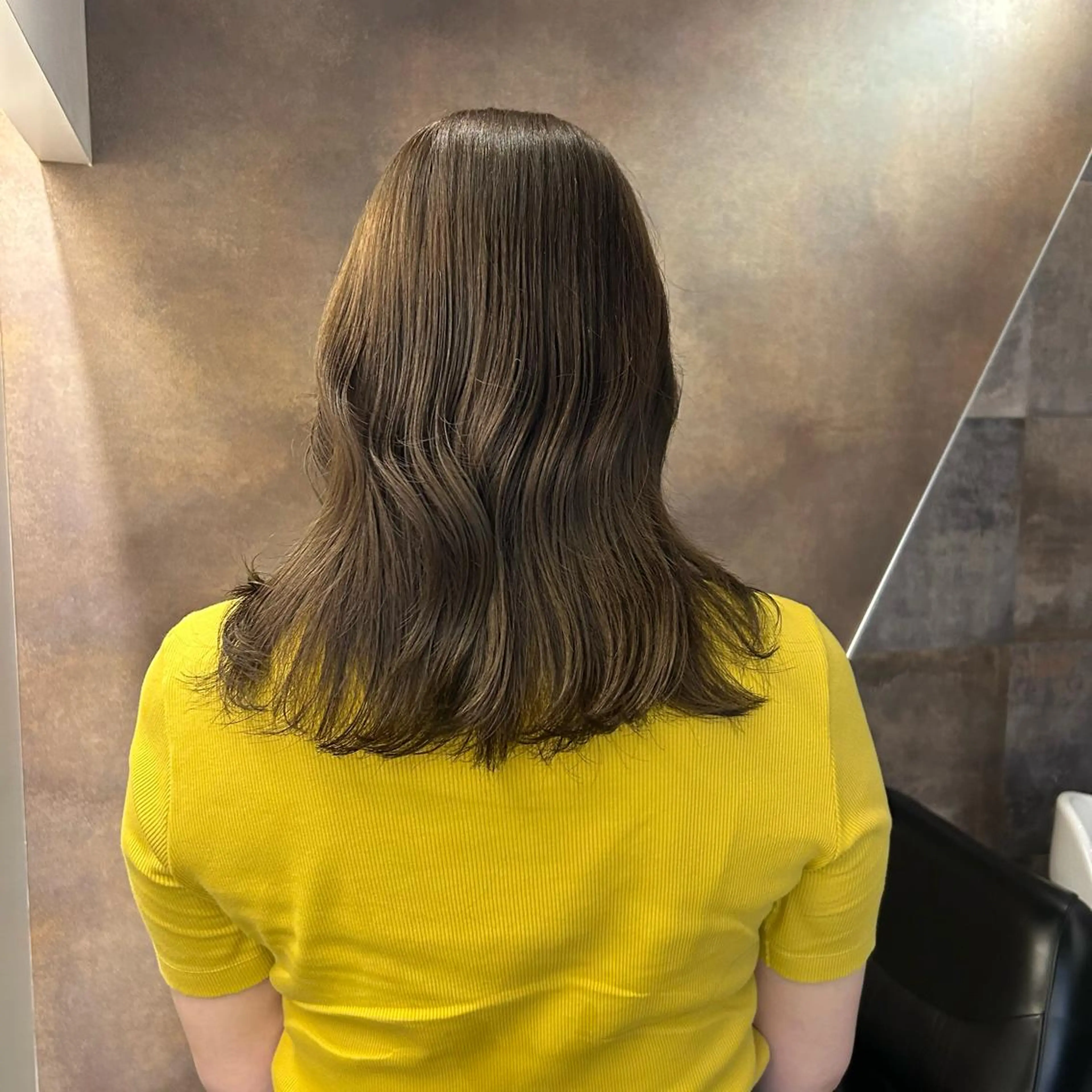 ミディアム カラー ベージュカラー 透明感カラー オリーブベージュ ピンクカラー ピンクベージュ カット ヘアカラー SAKINO． ベージュカラーのヘアスタイル