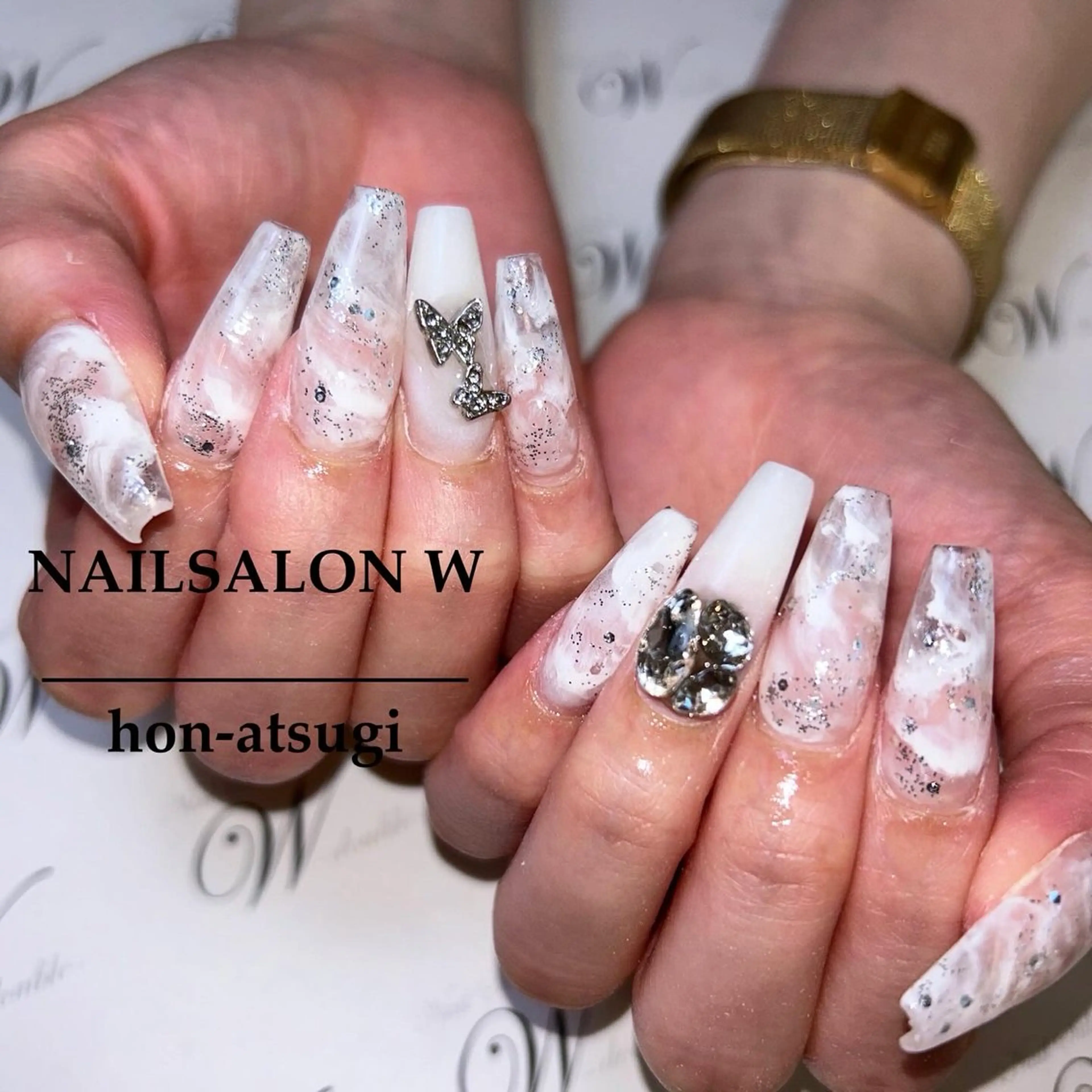 ネイル アートネイル ジェルネイル ロングネイル スカルプネイル 夏ネイル ハンドネイル ネイルサロン ダブルのネイルデザイン