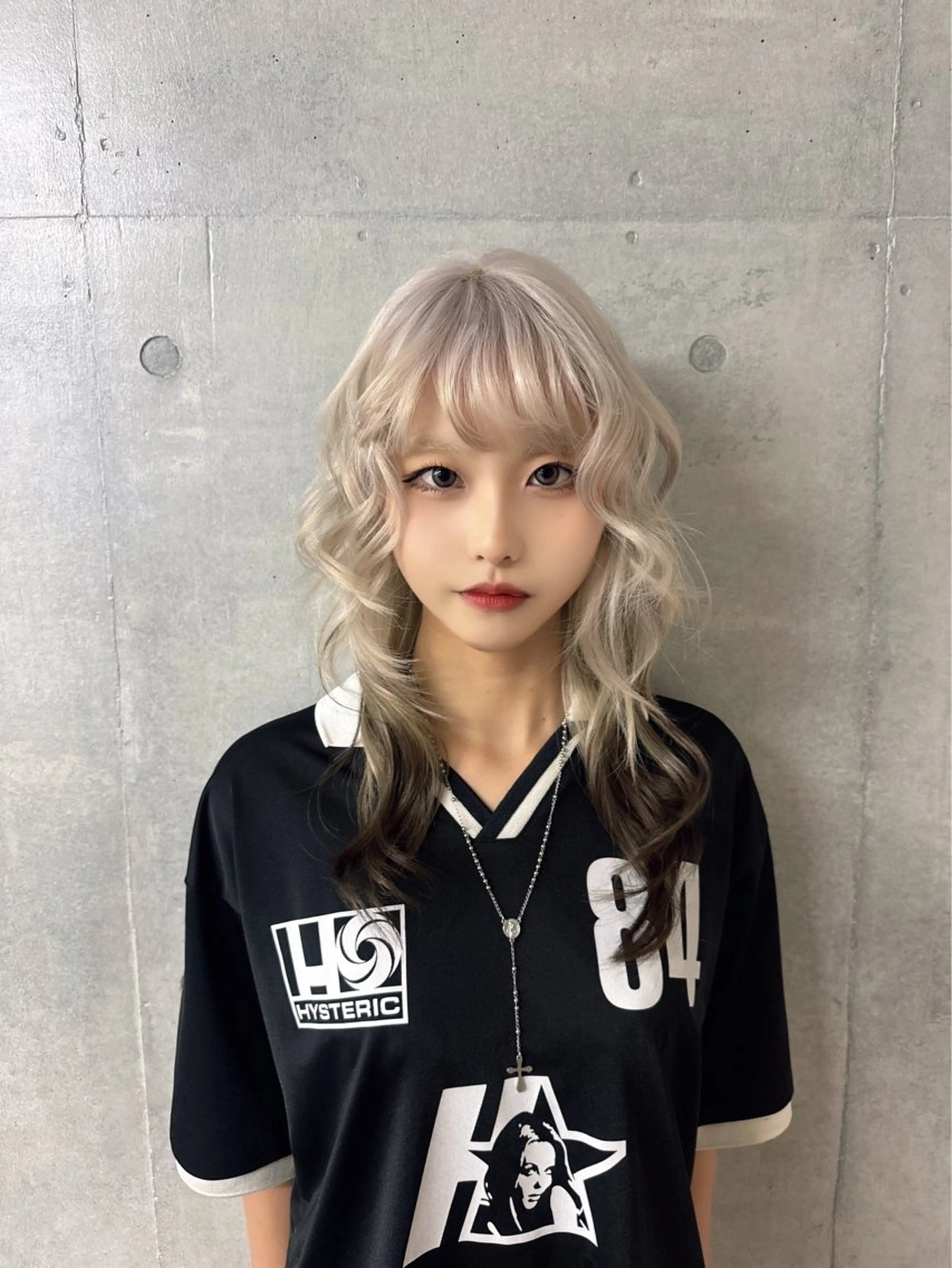 ロング ヘアカラー ハイトーン/ピンク カラー/めい🎀のヘアスタイル