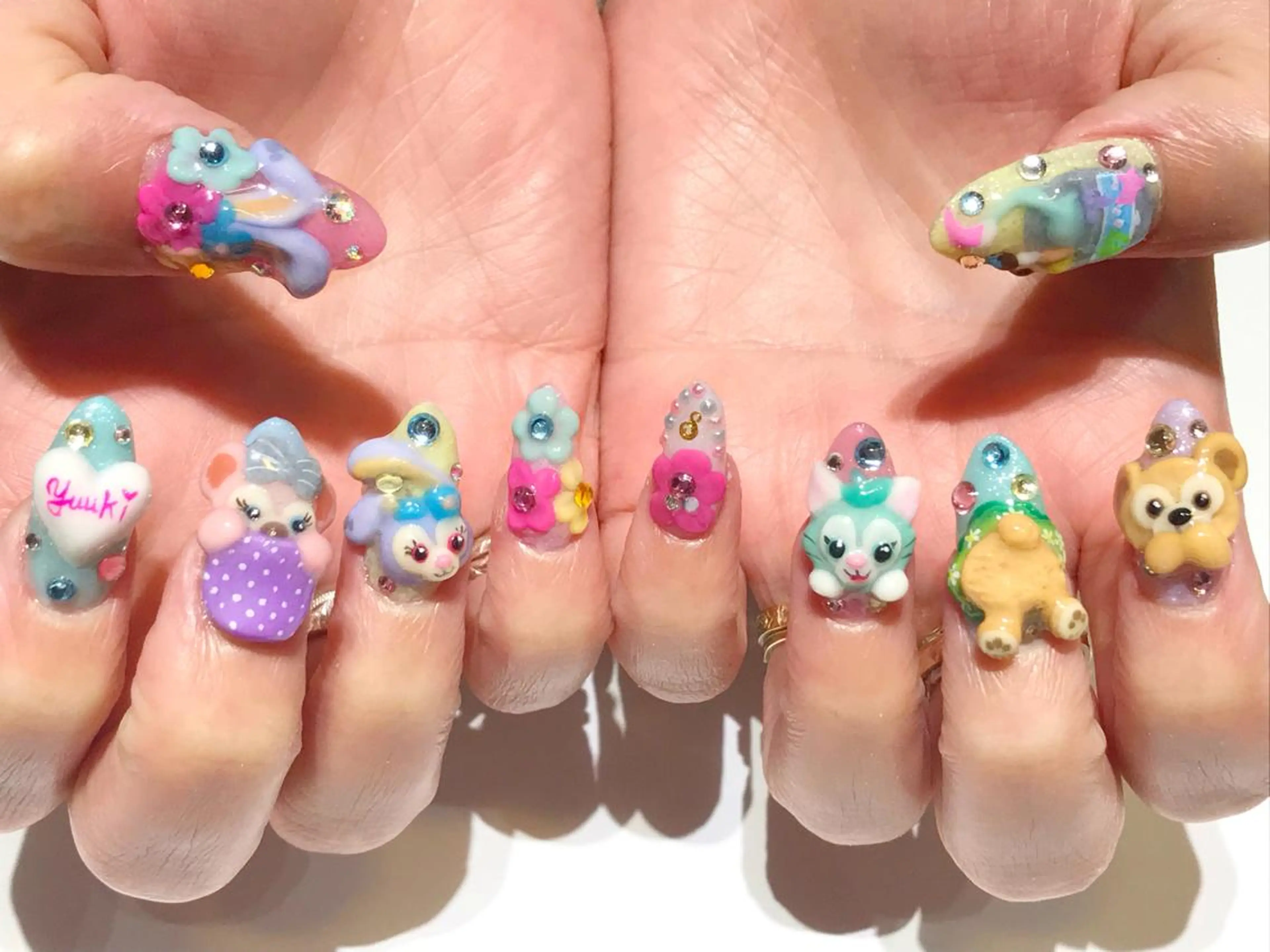 ネイル アートネイル スカルプネイル YUN 💅のネイルデザイン