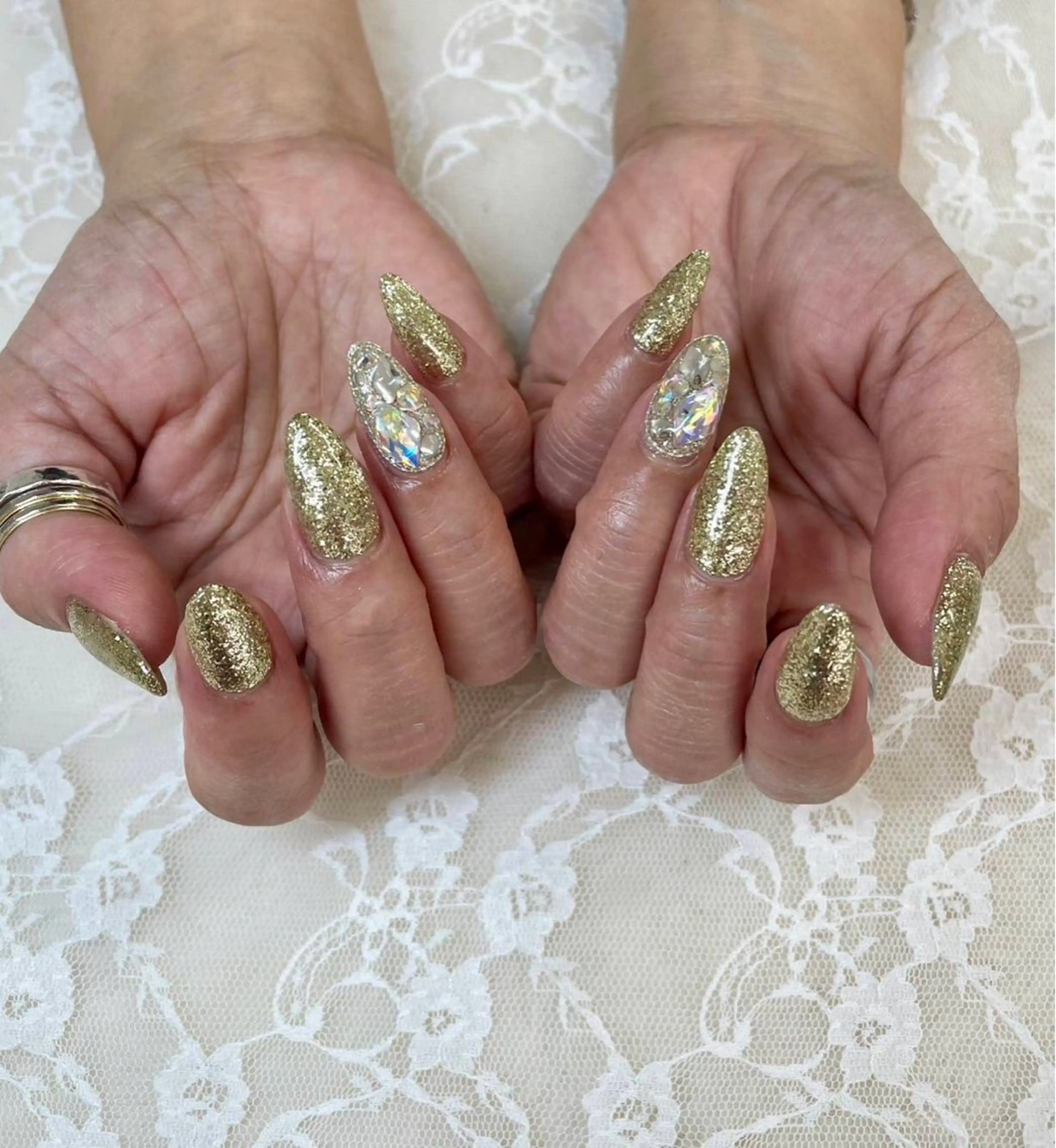 ネイル キラキラネイル ラメ(グリッター) ハンドネイル ハンドケア Epokku ネイルサロンのネイルデザイン