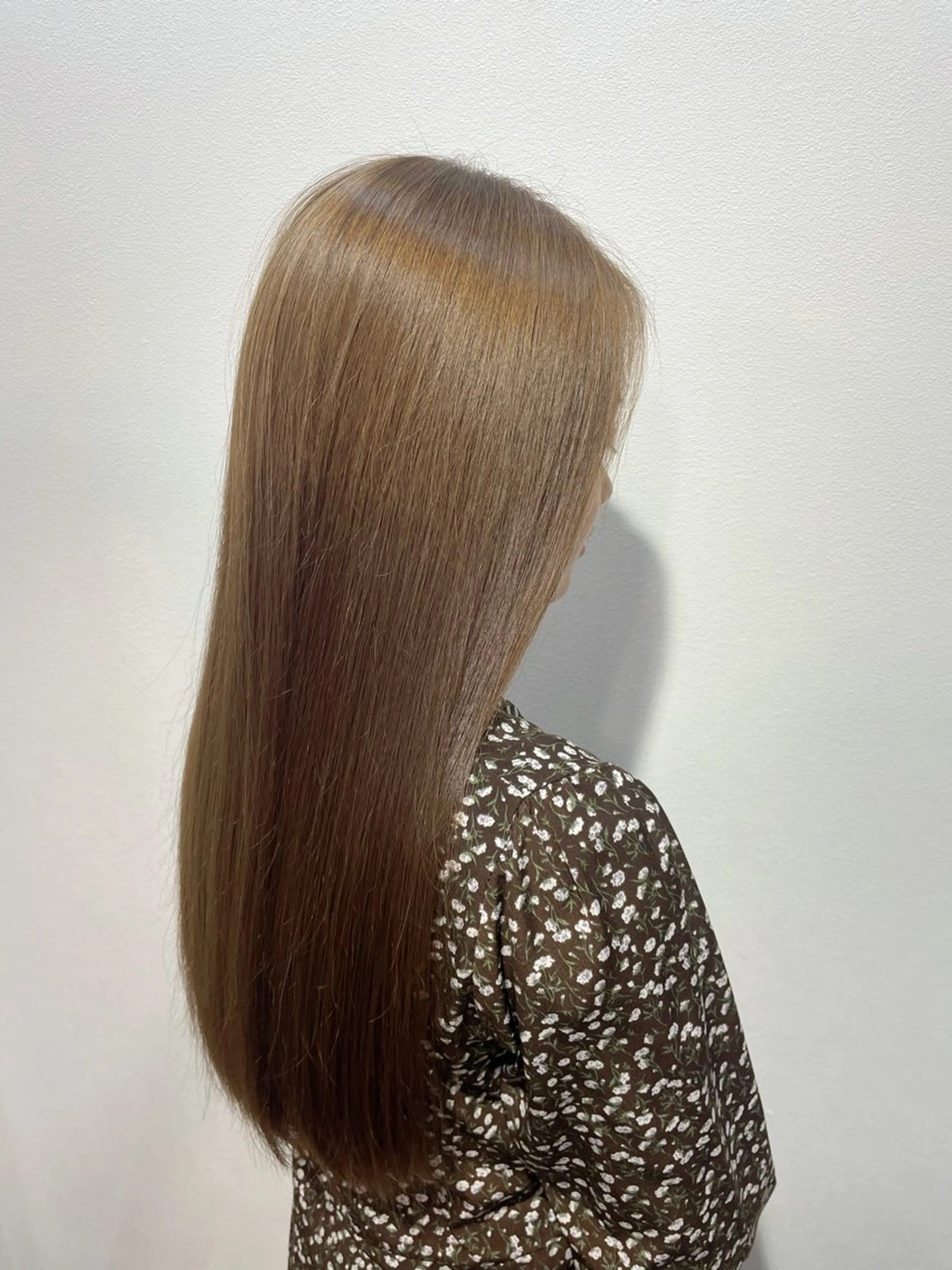 ロング カット ヘアカラー トリートメント 韓国レイヤーカット/ AIRIのヘアスタイル