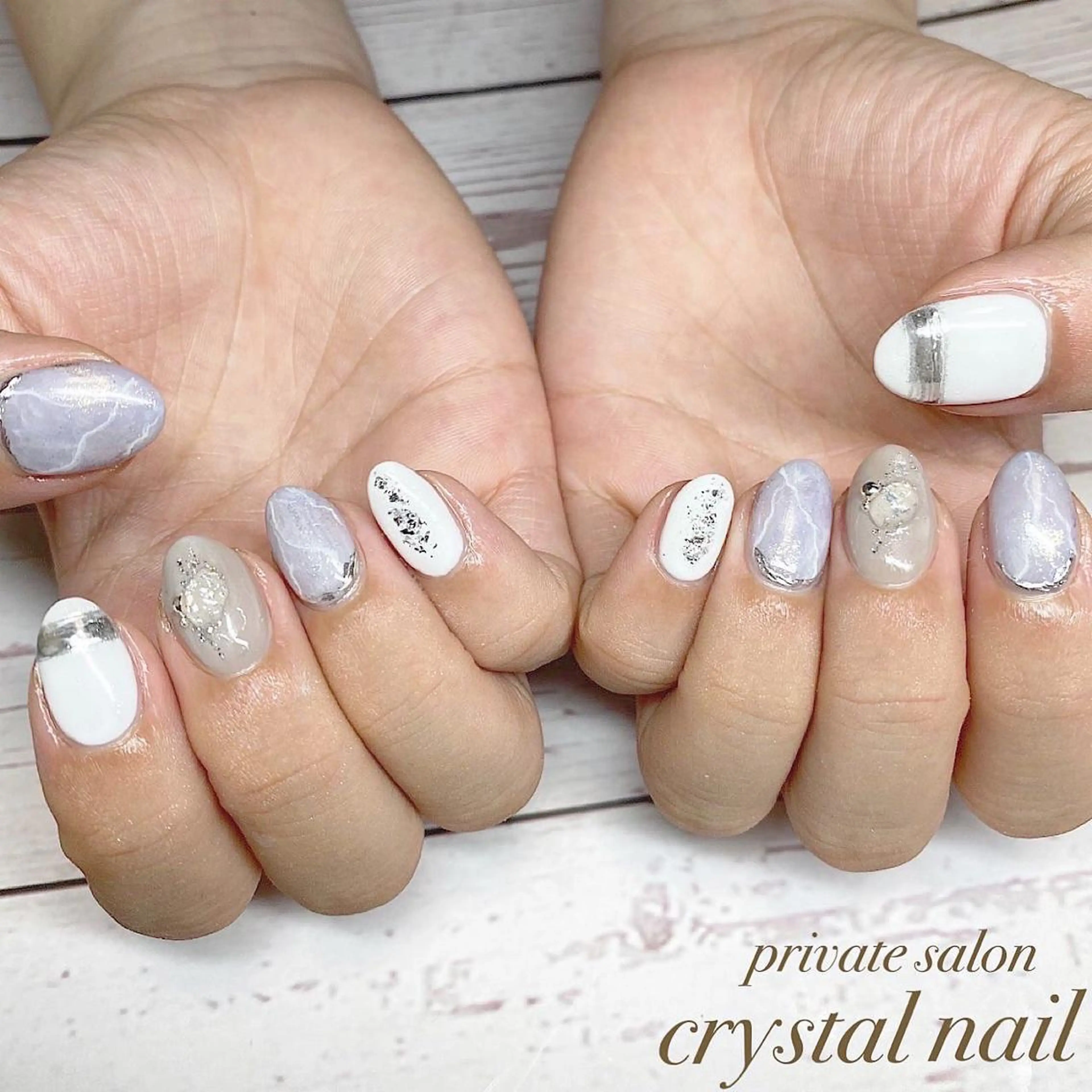 ネイル Crystal Nailのネイルデザイン