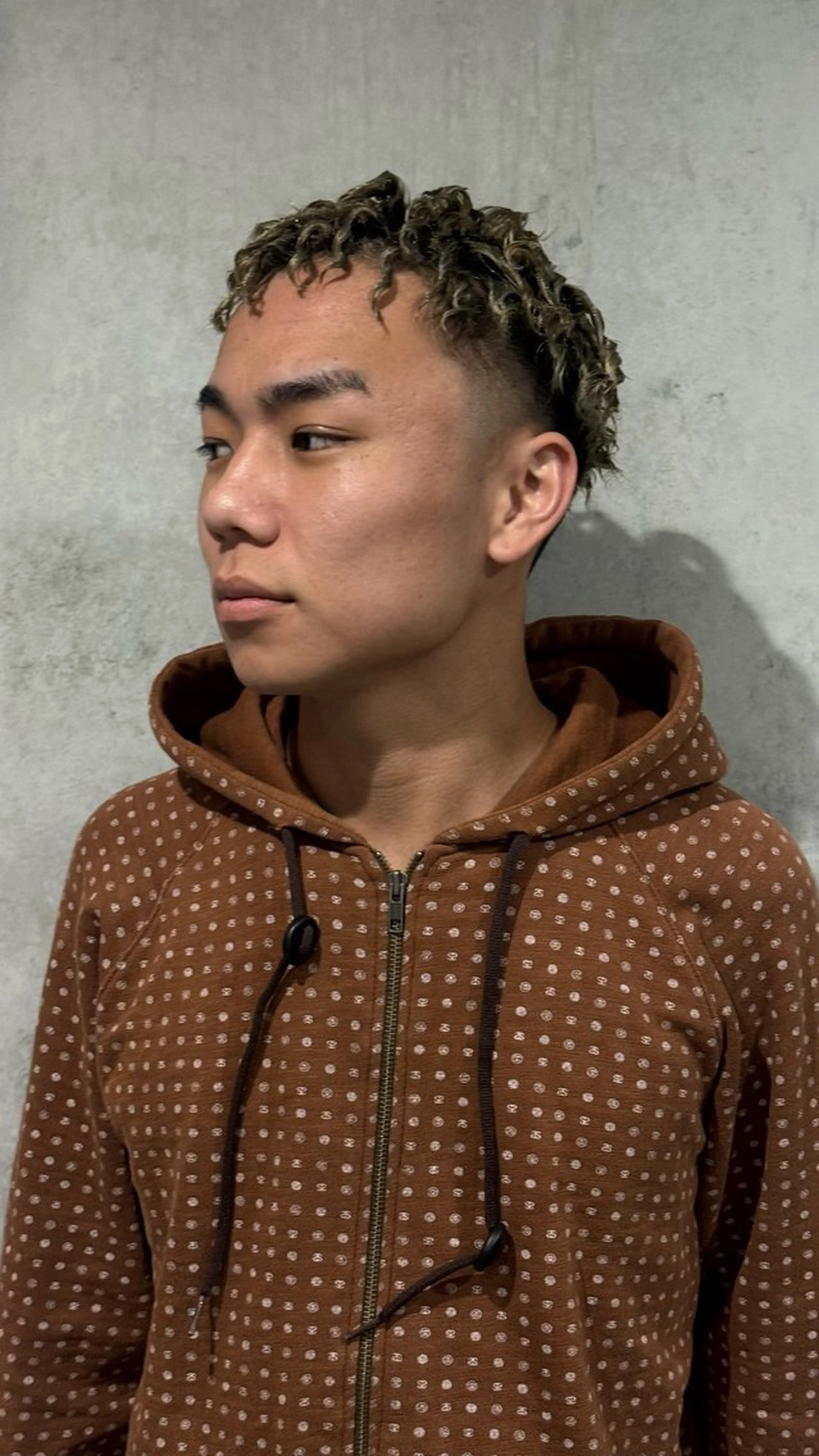 パーマ カット パーマ Bernie boyのヘアスタイル