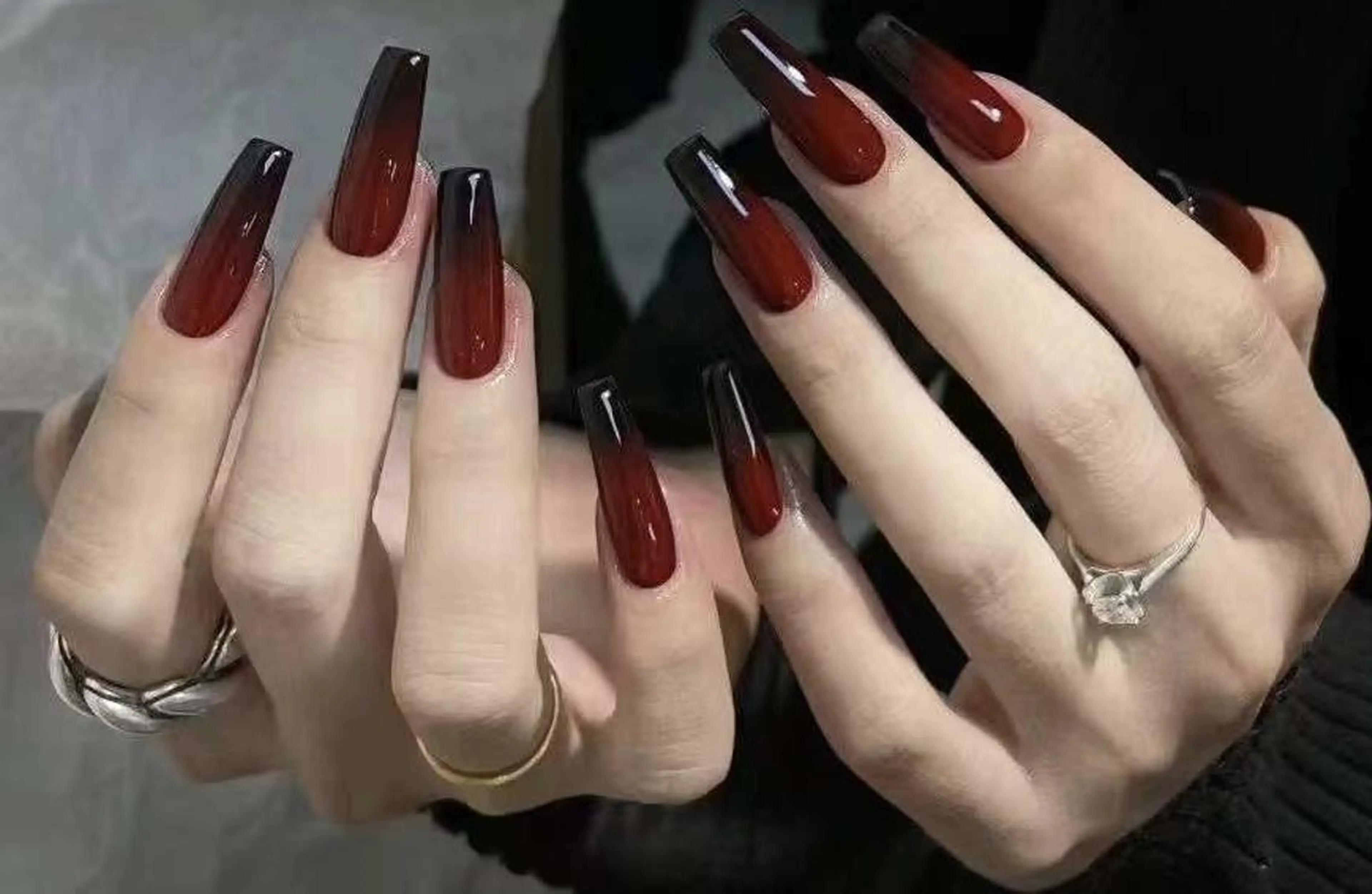 ネイル VIVIAN エイのネイルデザイン