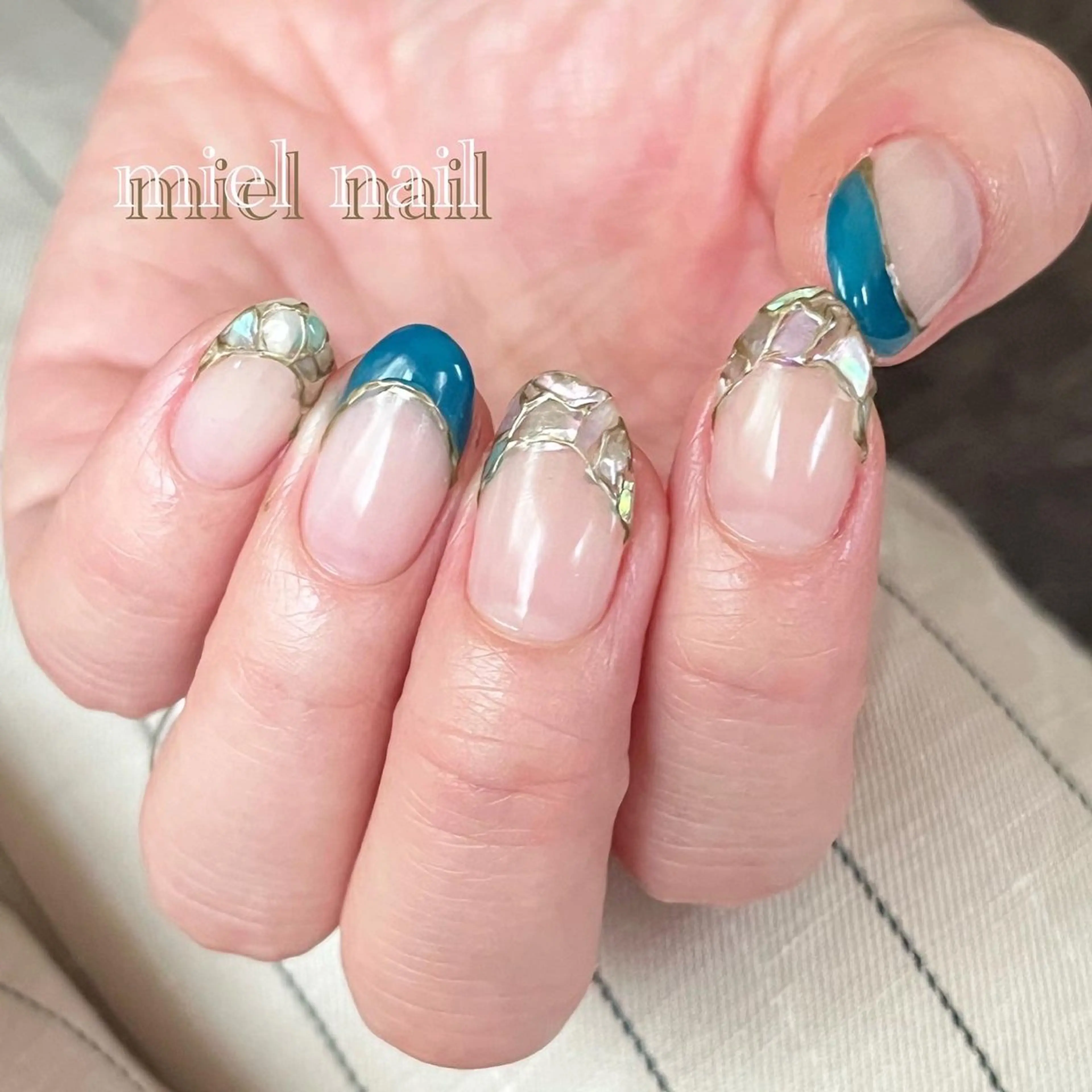 ネイル ブルー フレンチネイル 夏ネイル miel nailのネイルデザイン