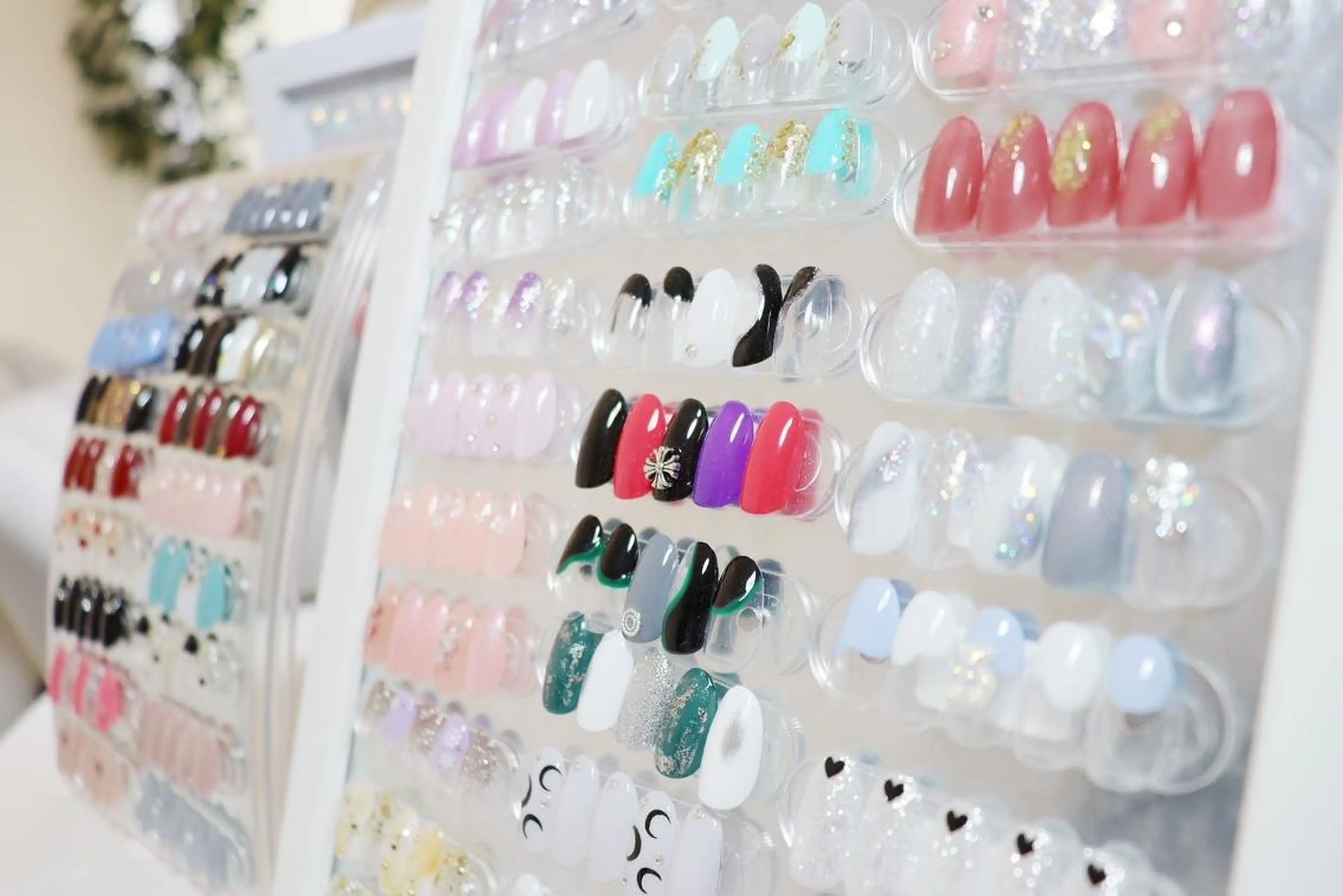 ネイル CREST　高槻店 MAEDAのネイルデザイン