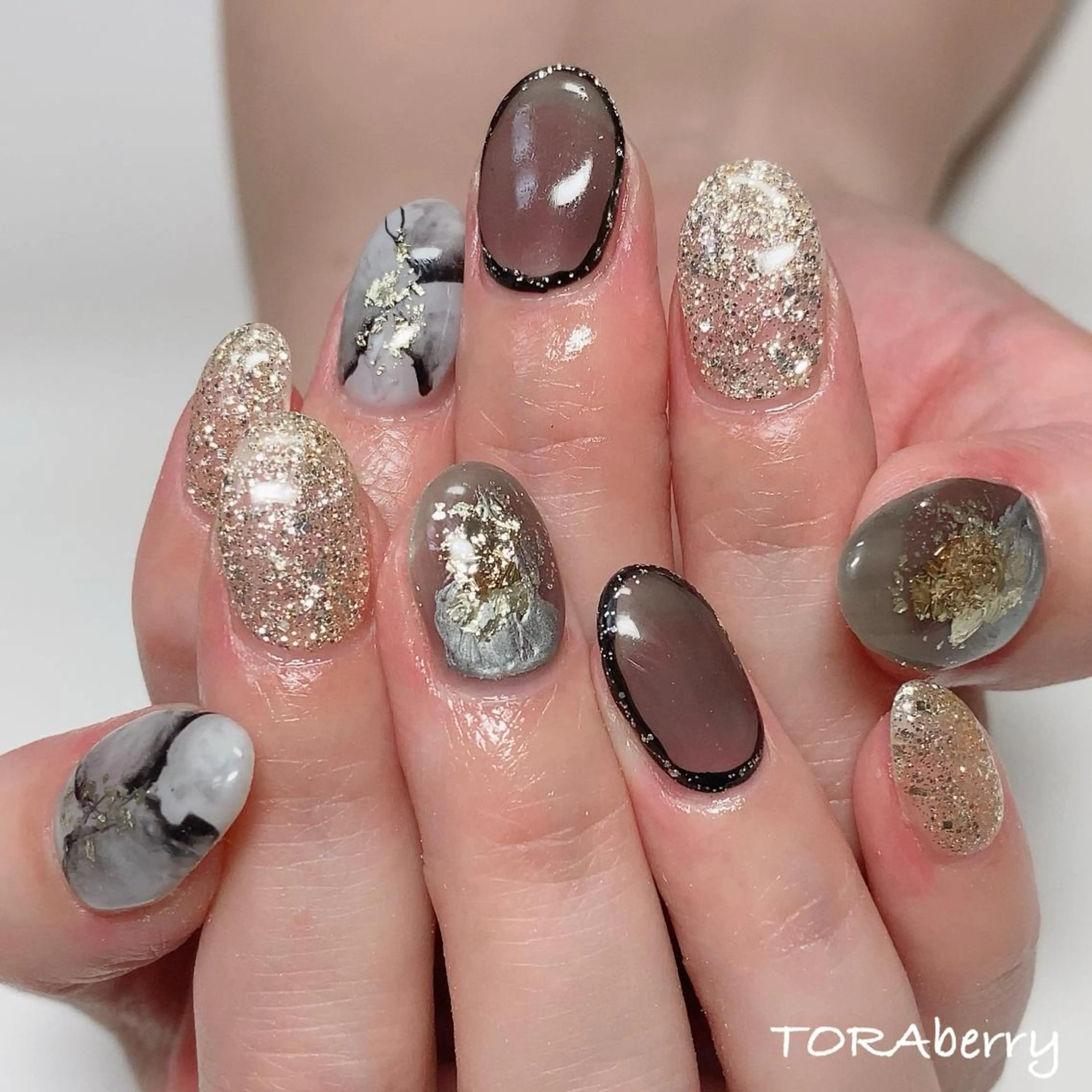 ネイル ネイリスト なつみのネイルデザイン