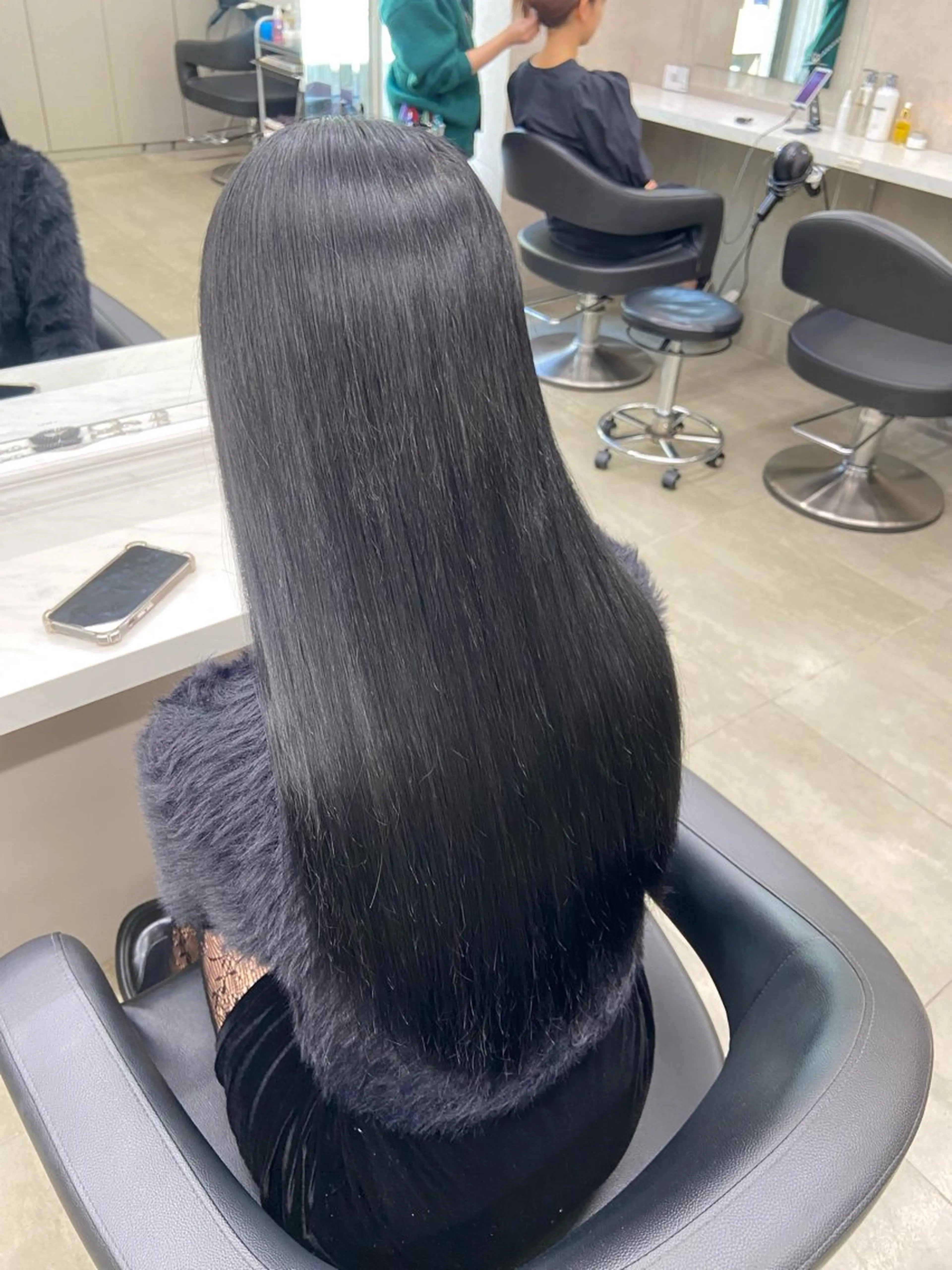 ロング カラー ヘアアレンジ Over hair_ misakiのヘアスタイル