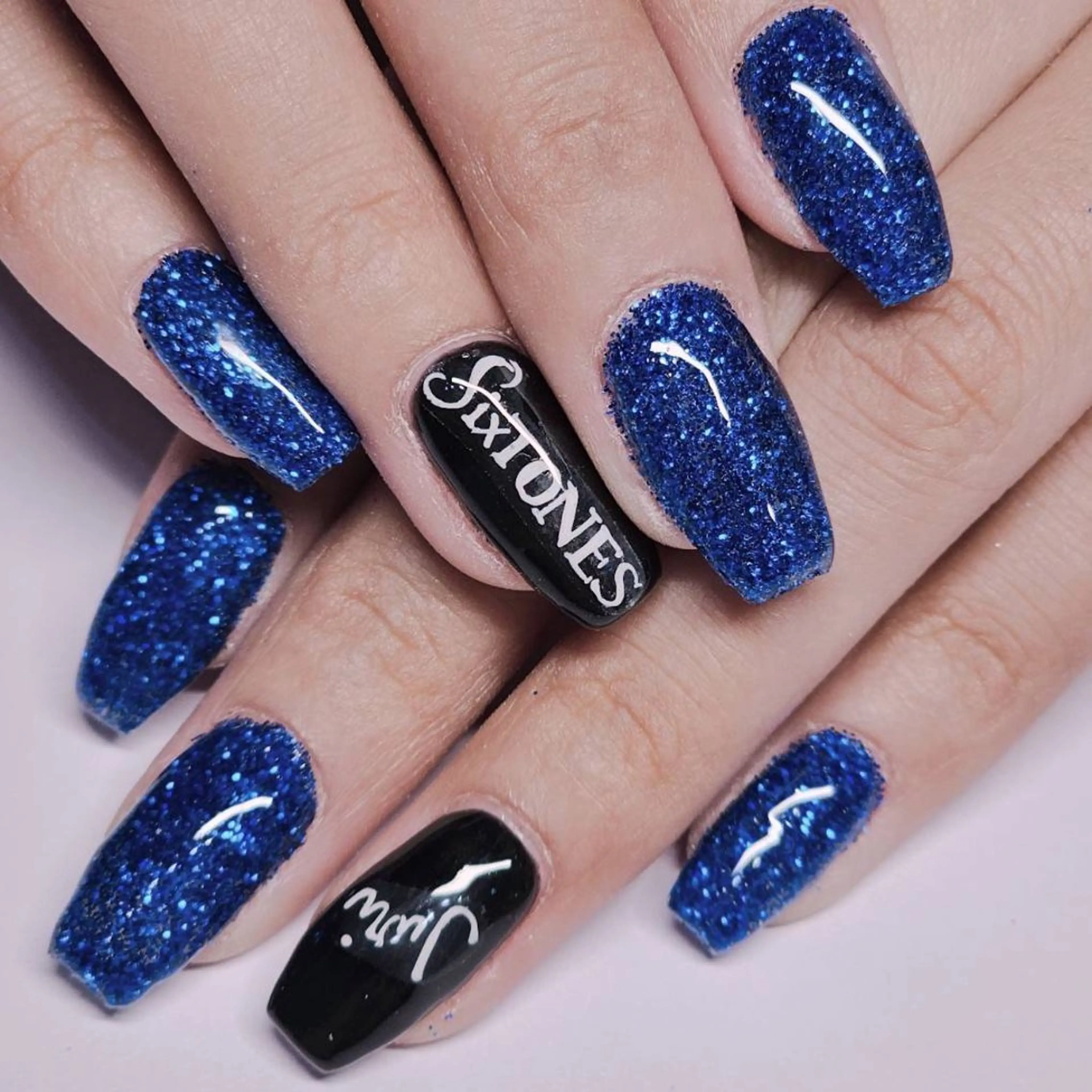 ネイル アートネイル ブルー ラメ(グリッター) ハンドネイル よしだ ひろきのネイルデザイン