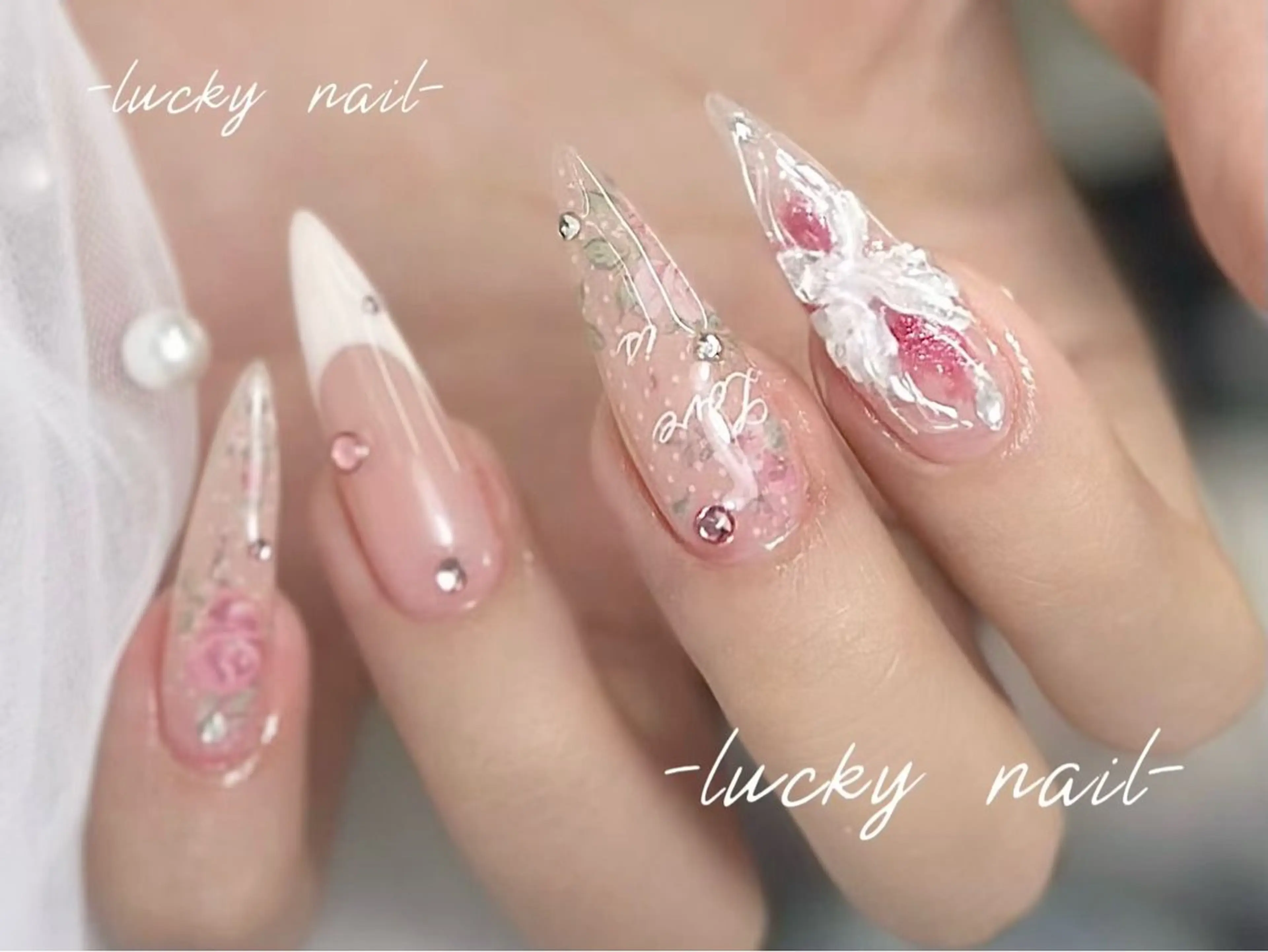 ネイル lucky nail 歌舞伎町のネイルデザイン