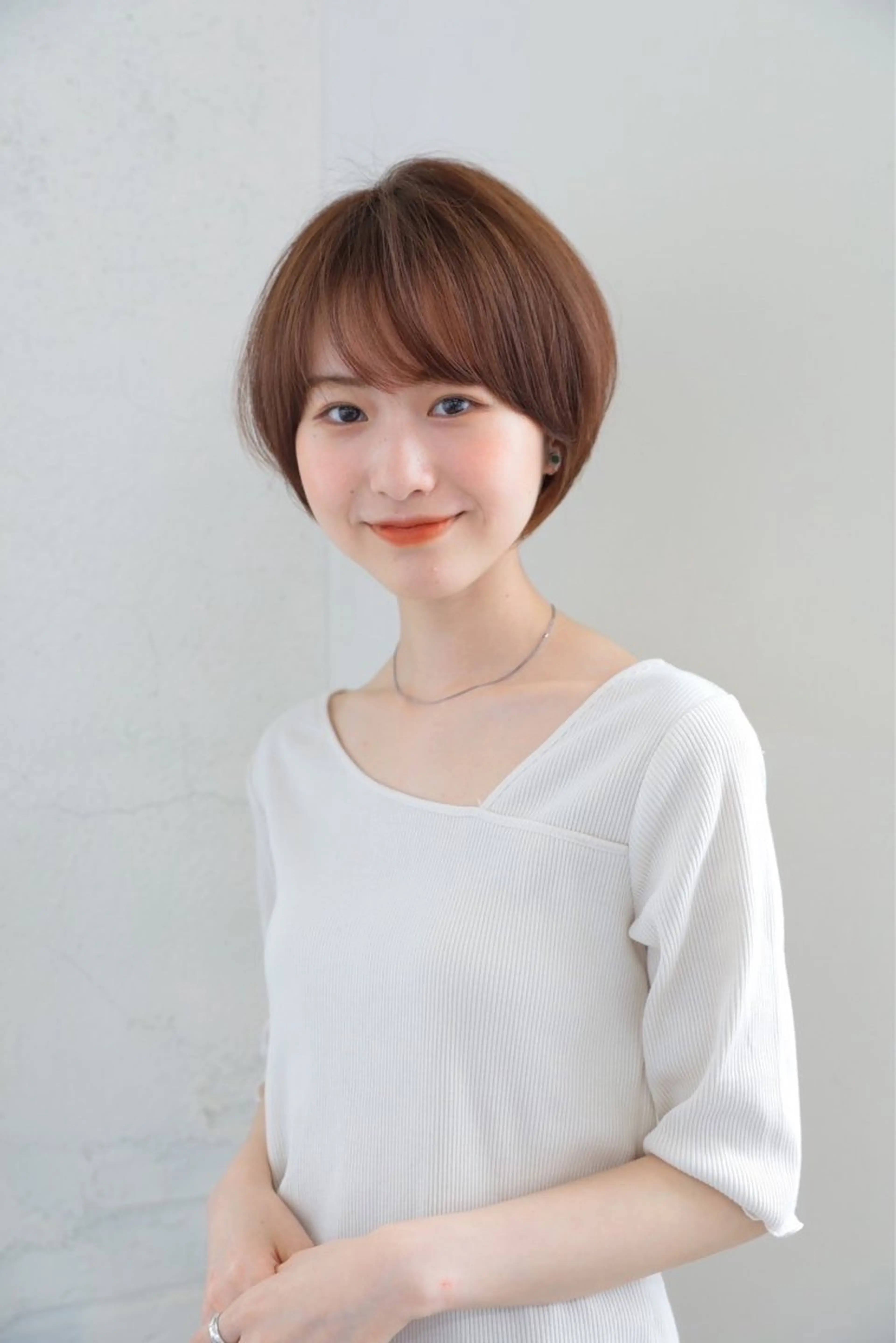 ショート カット ヘアカラー 鳥羽 正治のヘアスタイル