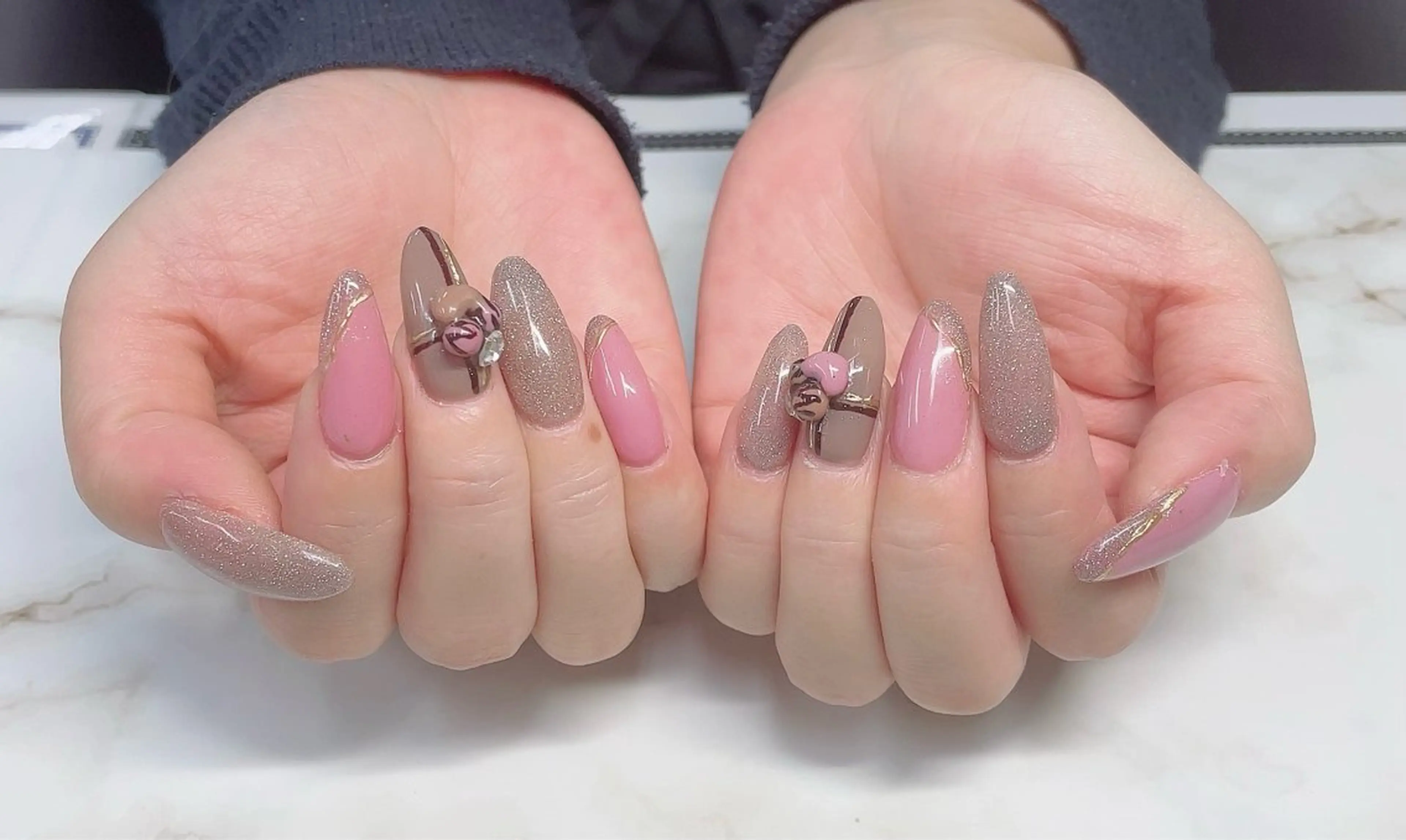 ネイル ハンドネイル Tomita chikaのネイルデザイン