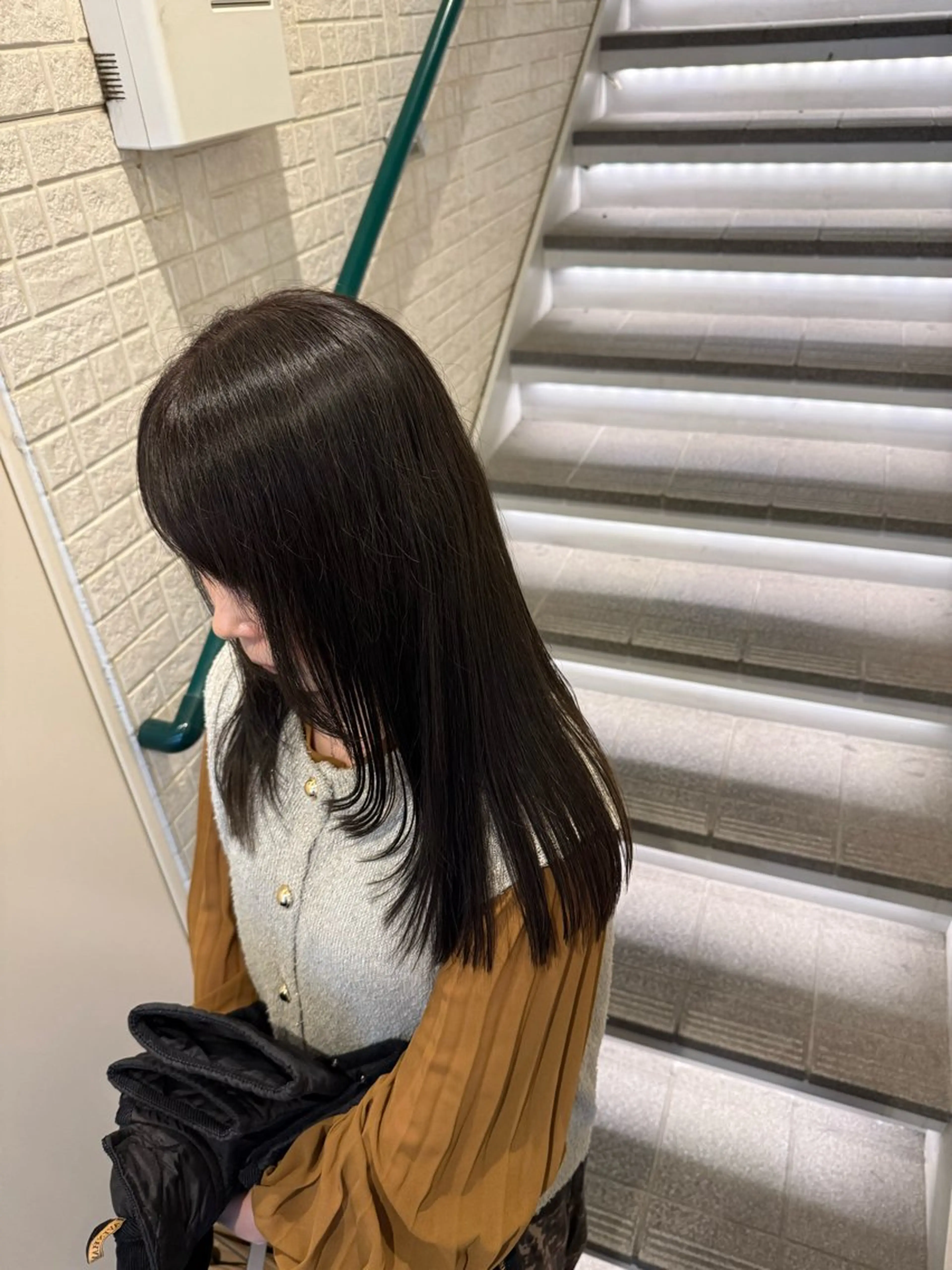 【期間限定✨️✨️】艶カラー✖️似合わせカット🌈の写真