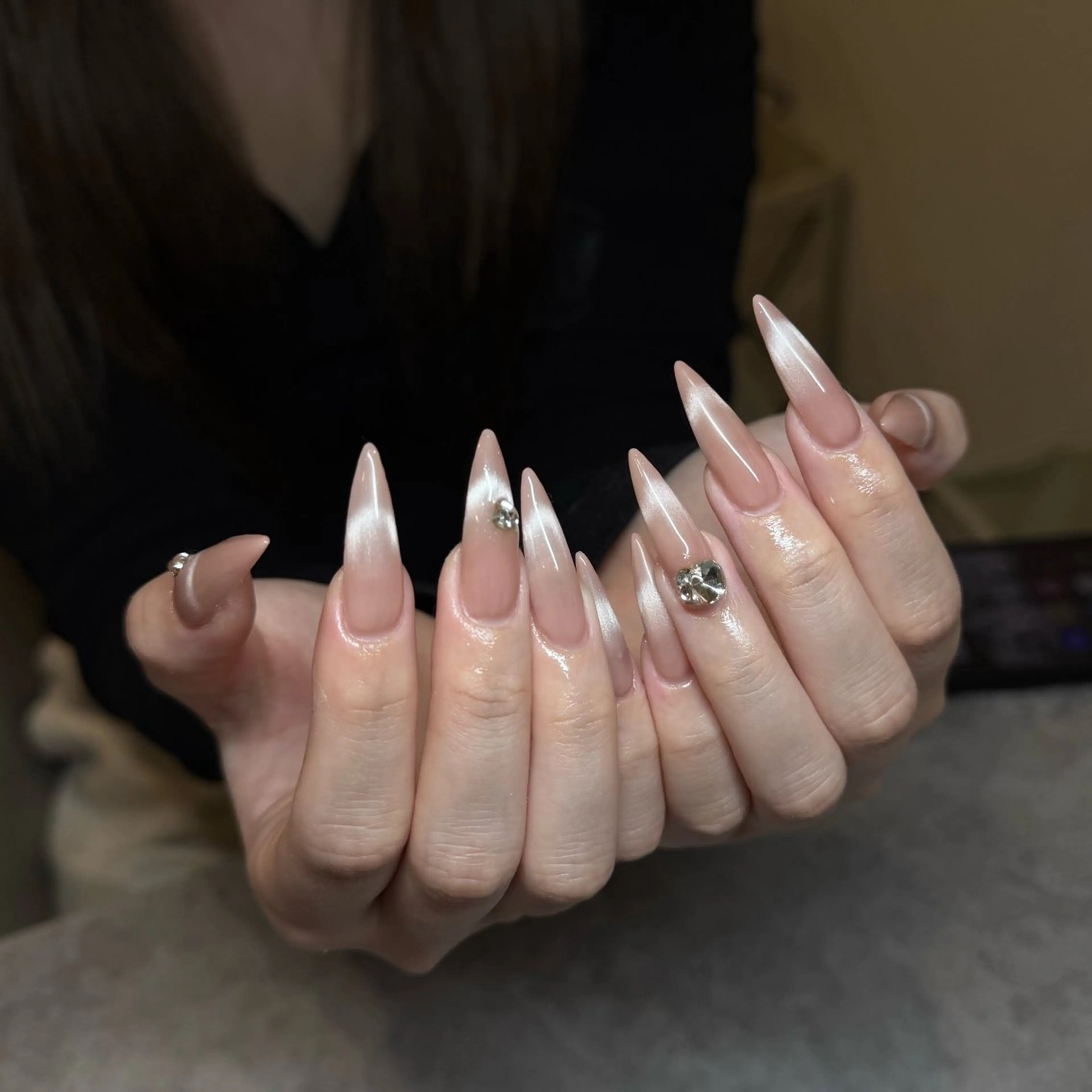 ネイル マグネットネイル ハンドネイル IROHA NAIL 北村菜帆のネイルデザイン