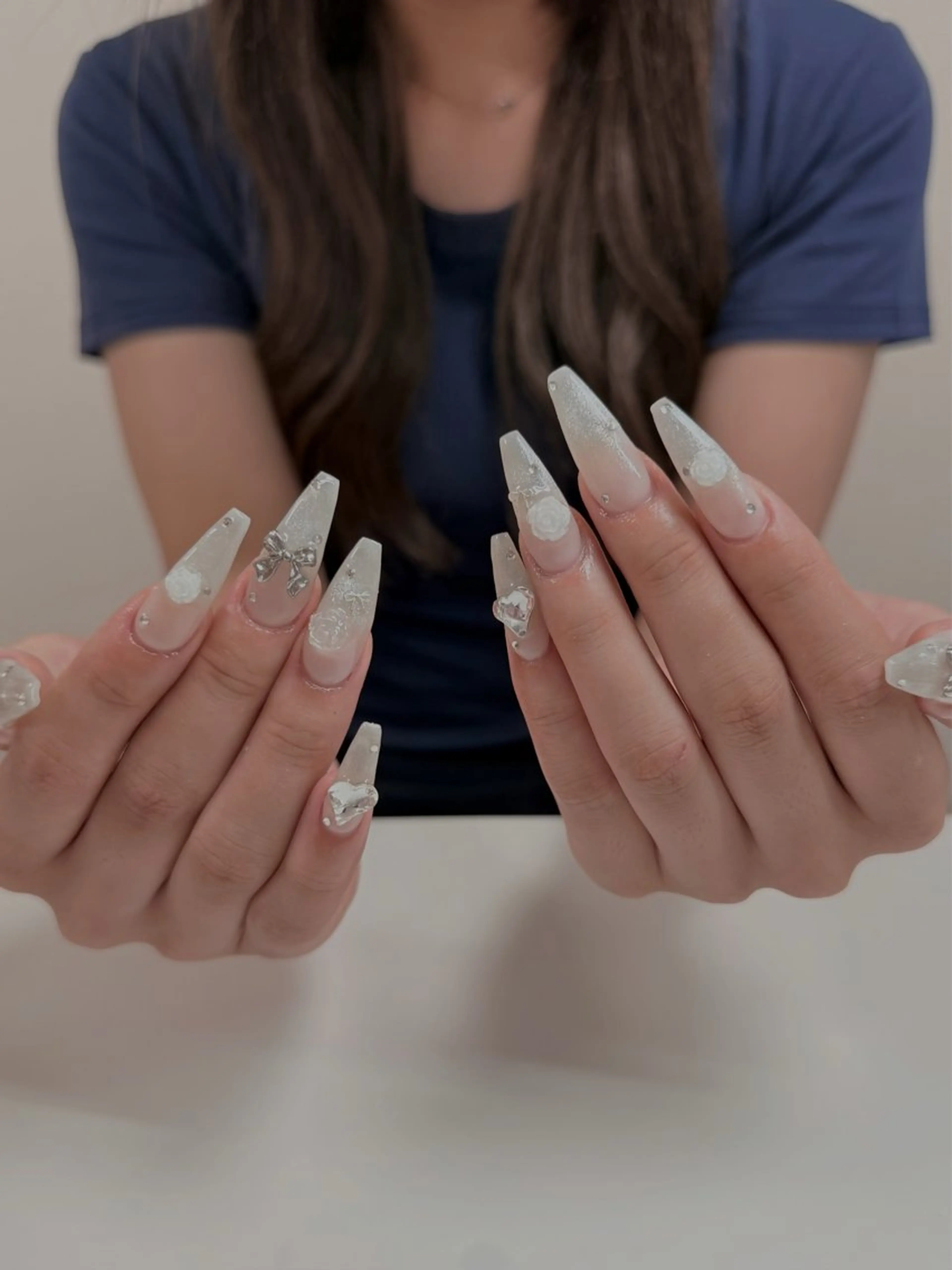 ネイル ハンドネイル BERA NAILSのネイルデザイン