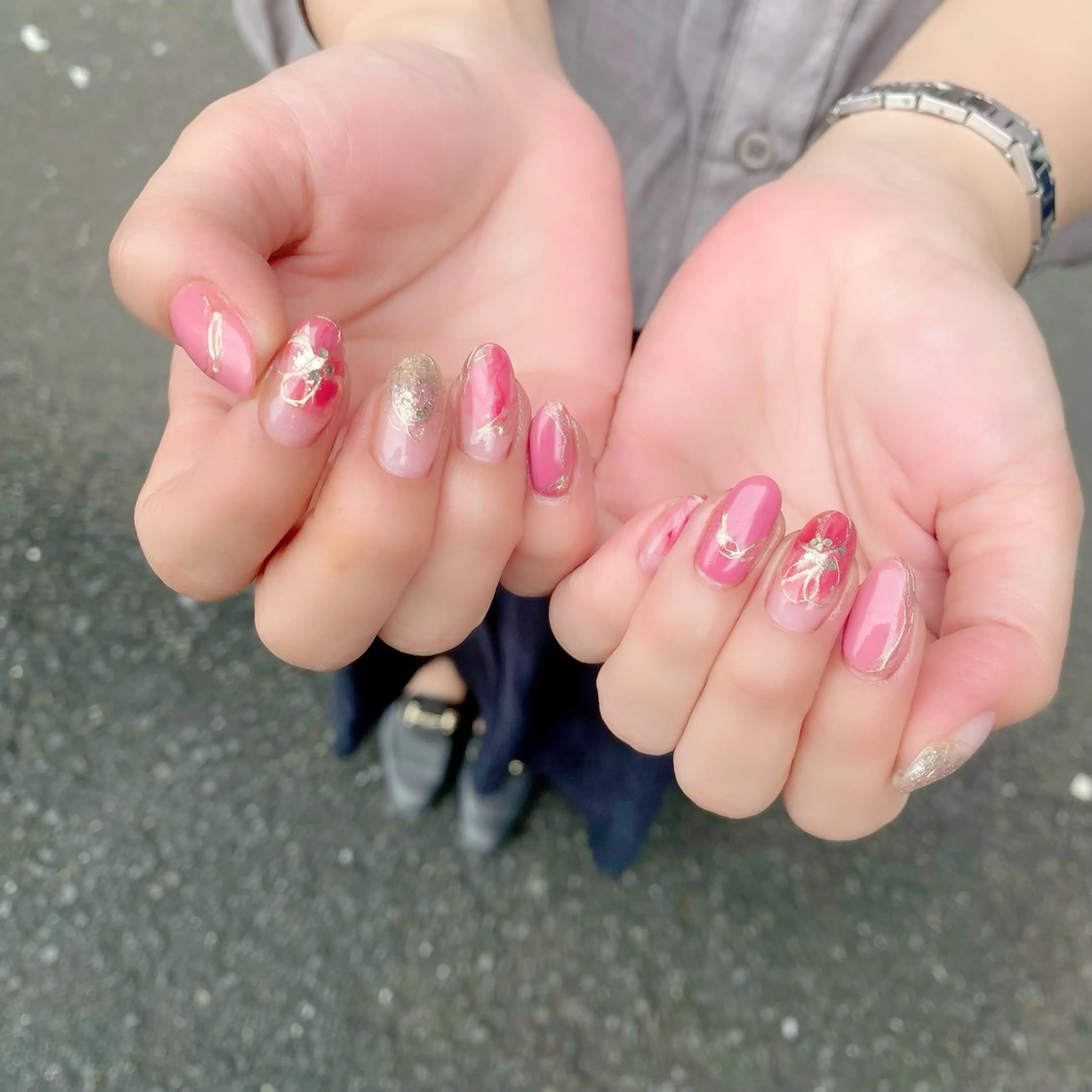 ネイル アートネイル フラワーネイル ミラーネイル ニュアンスネイル ピンク ハンドネイル Salon Ｋのネイルデザイン