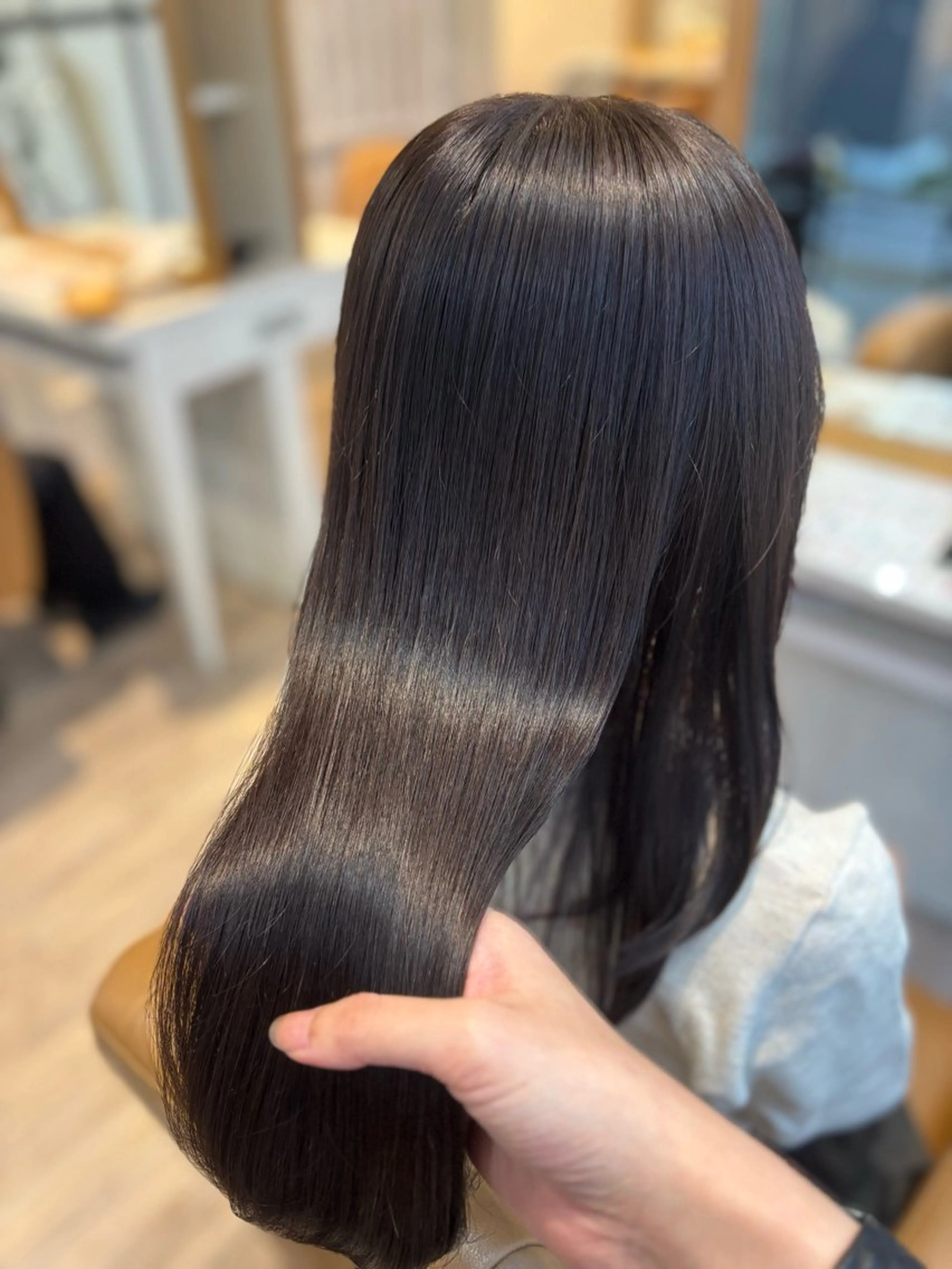セミロング カラー カット ヘアカラー トリートメント yui🥀/ボブ /ブリーチなしカラーのヘアスタイル