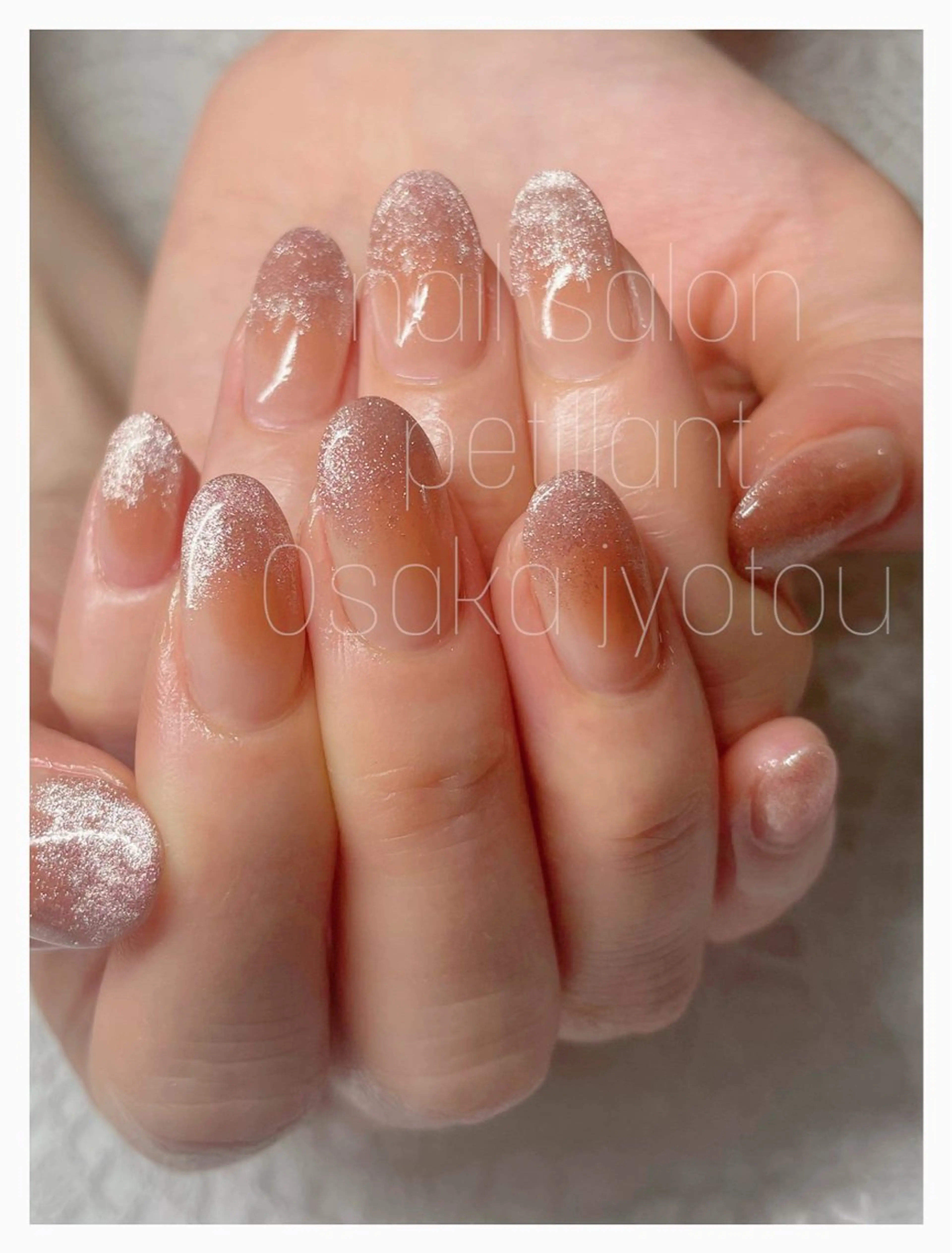 ネイル アートネイル チークネイル 入学式 グラデーション マグネットネイル nail salon petillantのネイルデザイン