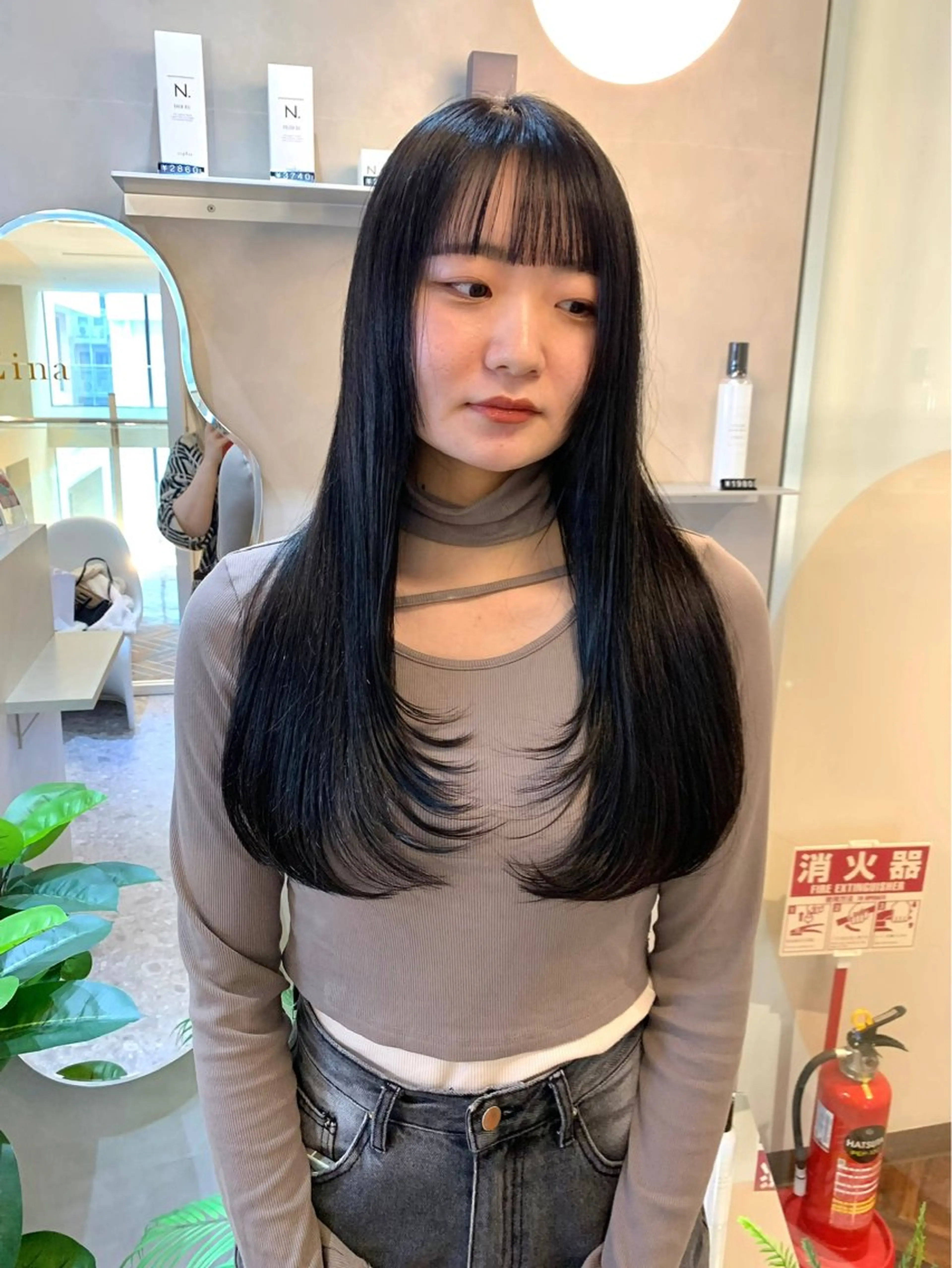 ロング カラー 黒髪 ブルーカラー ブルーブラック ケアカラー ボブ 韓国ヘア🇰🇷/ 顔周り/松田光里のヘアスタイル