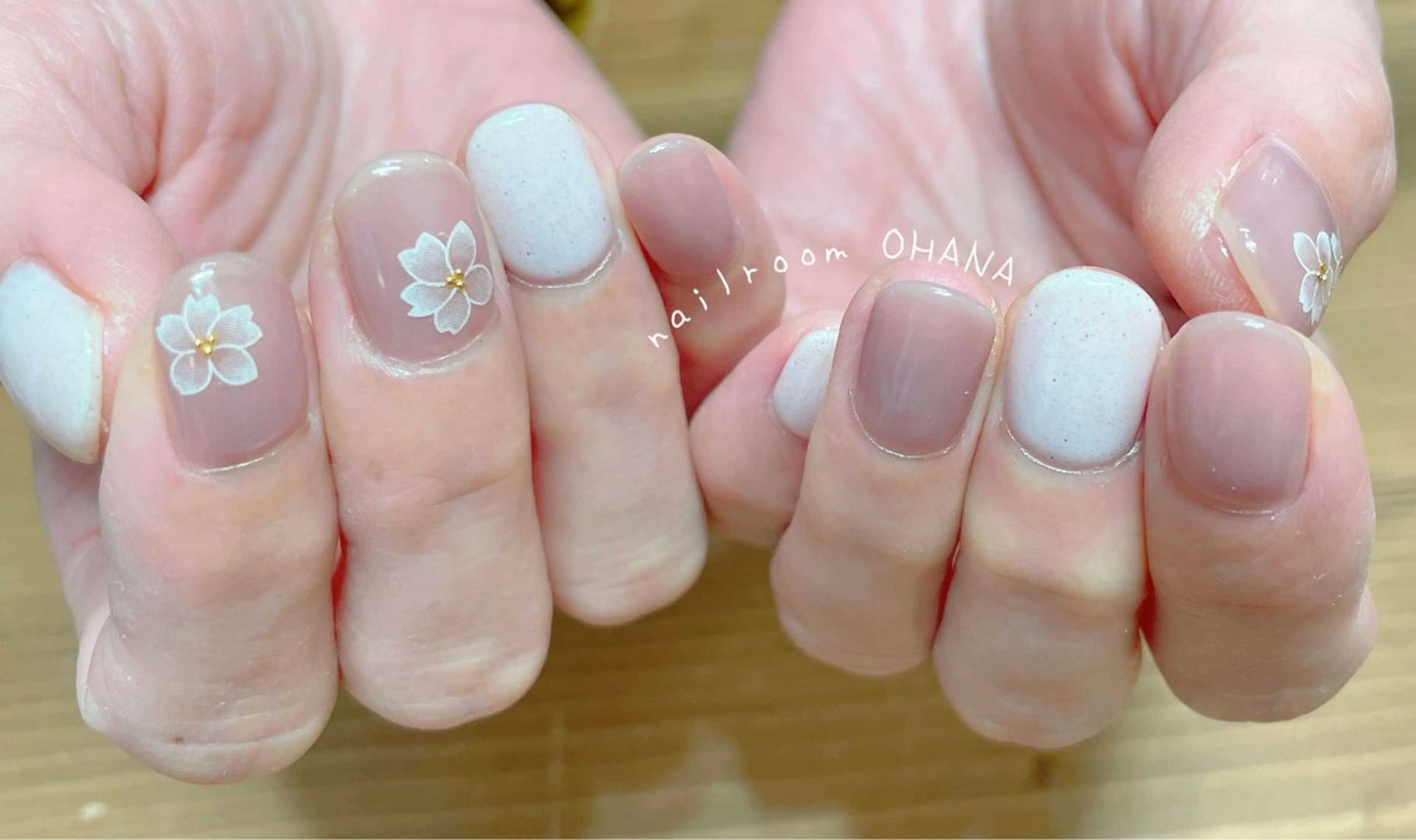 ネイル ハンドネイル nailroom OHANA🌴のネイルデザイン
