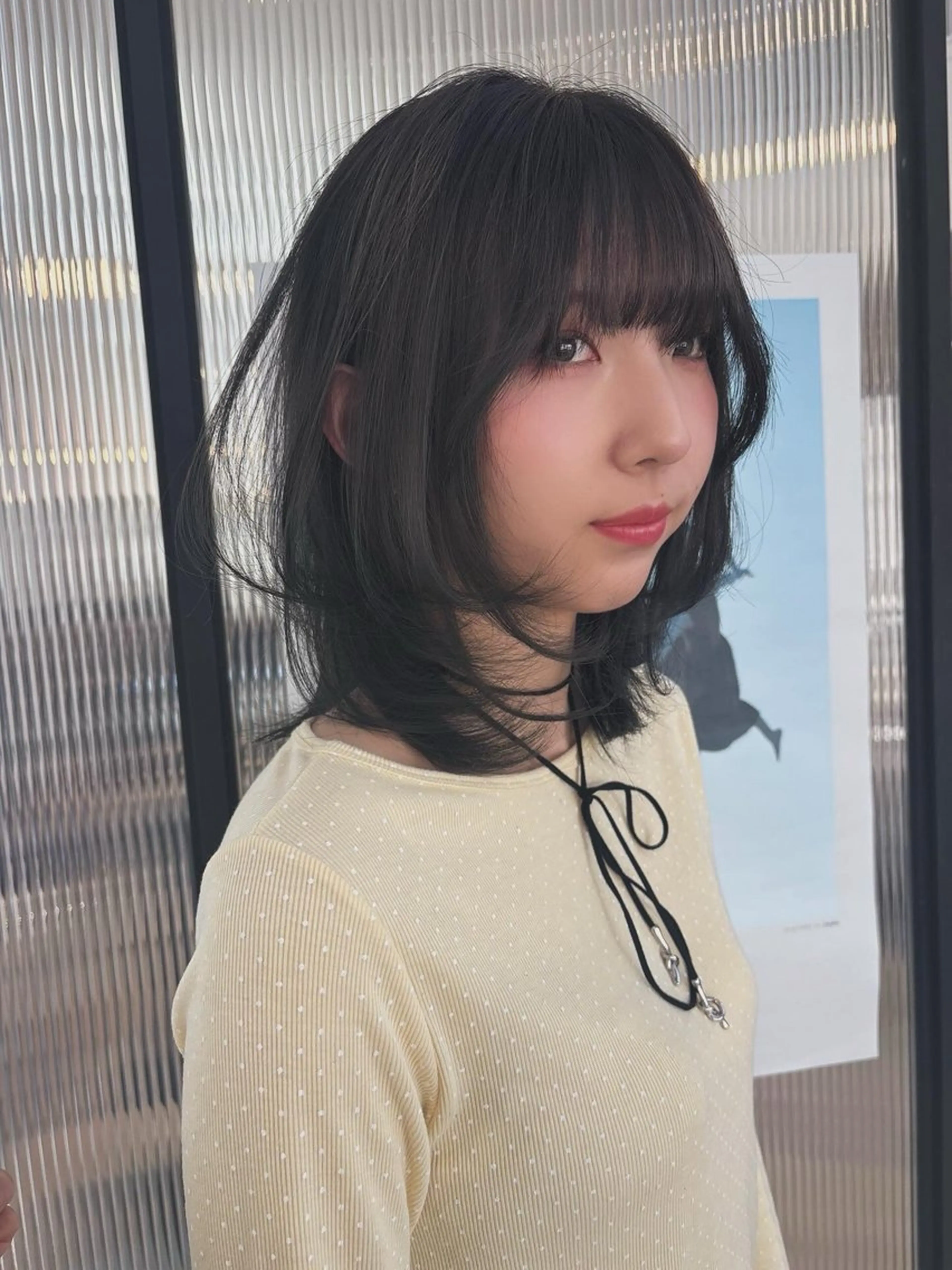 ミディアム カラー カット ヘアカラー tomo🍒パーマ ハイトーン似合わせのヘアスタイル