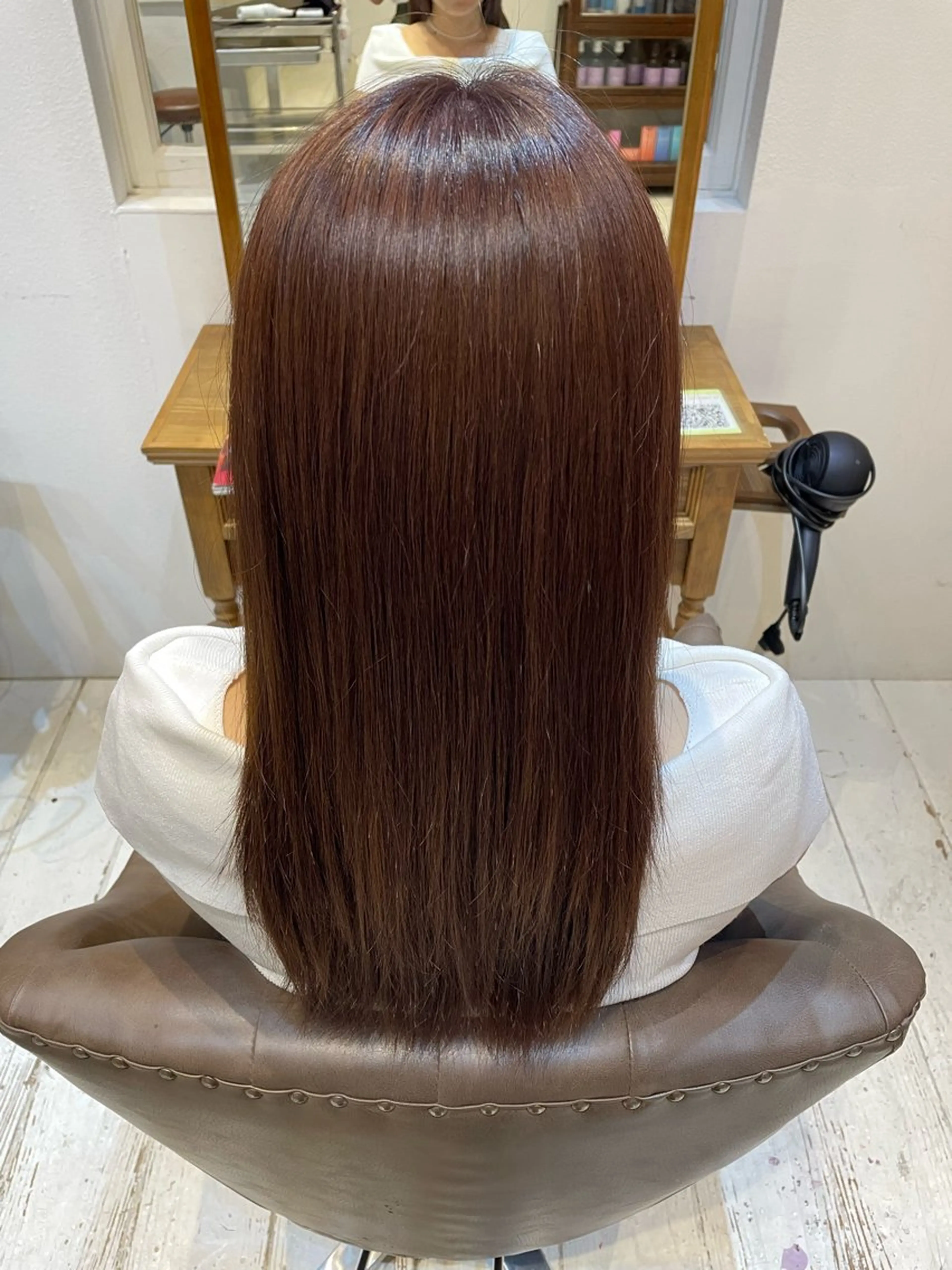 カラー shiomi H辻田 杏梨のヘアスタイル