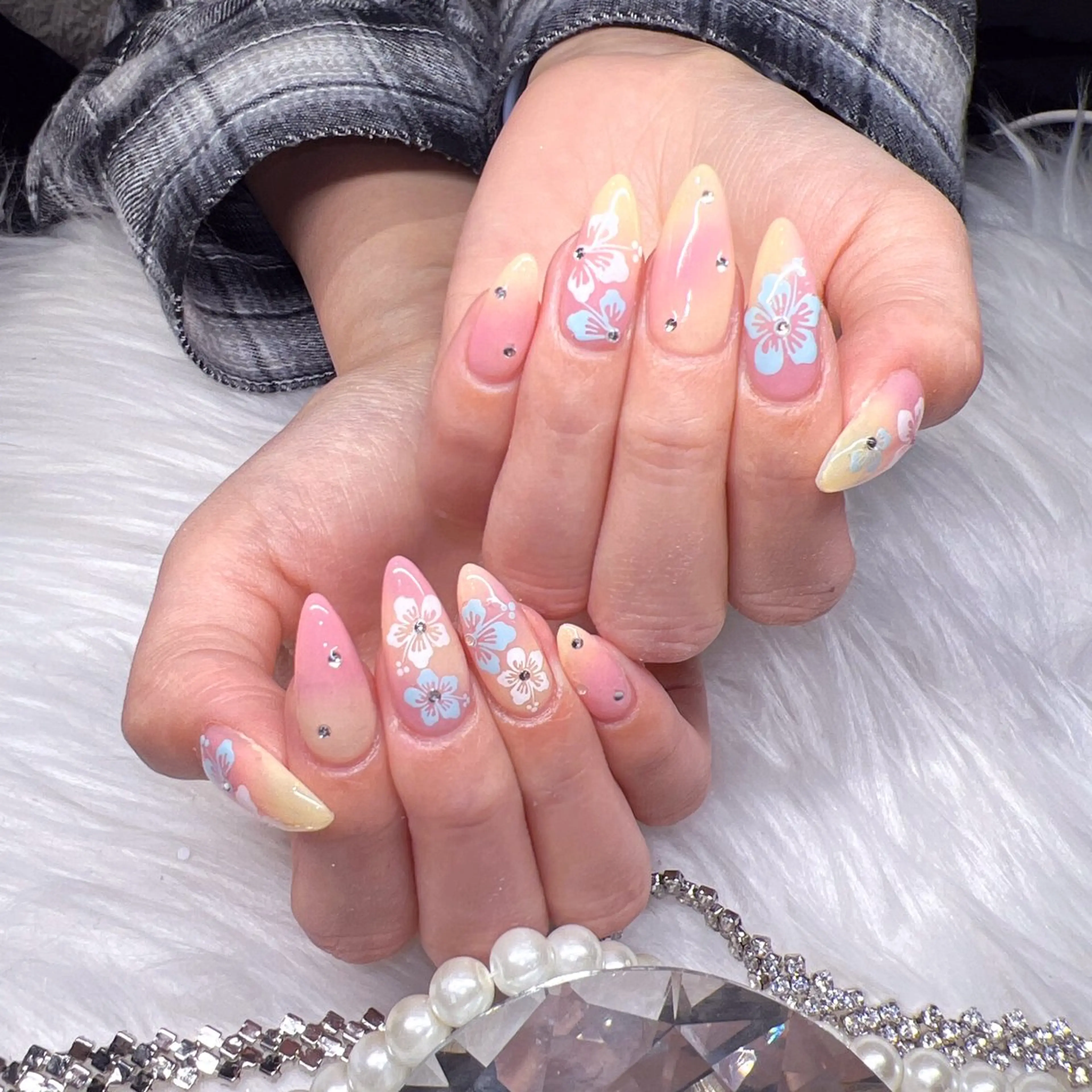 ネイル 大理石ネイル(マーブル) 持ち込み 夏ネイル Kobayashi Komugiのネイルデザイン