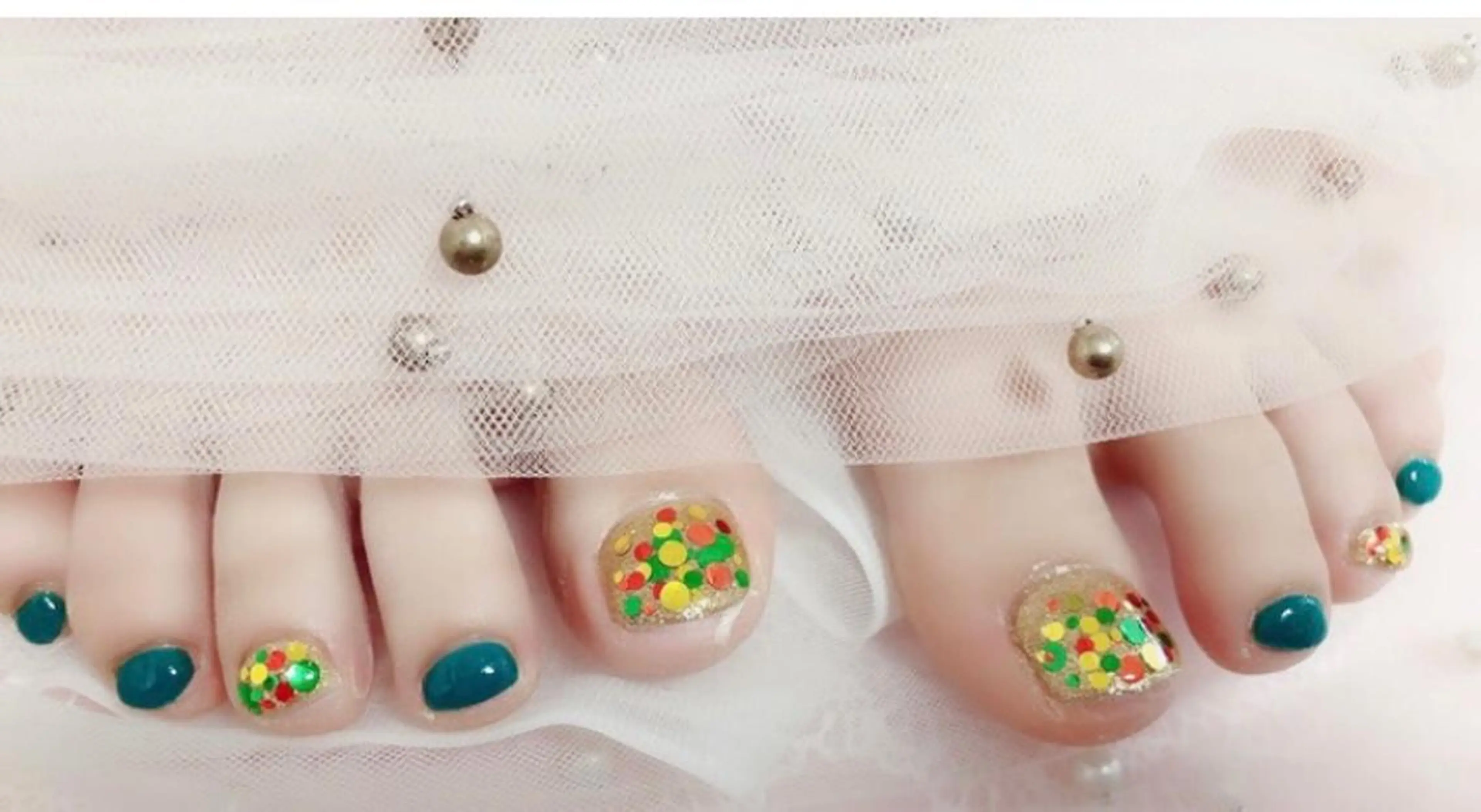 ネイル マジック ミラーのネイルデザイン