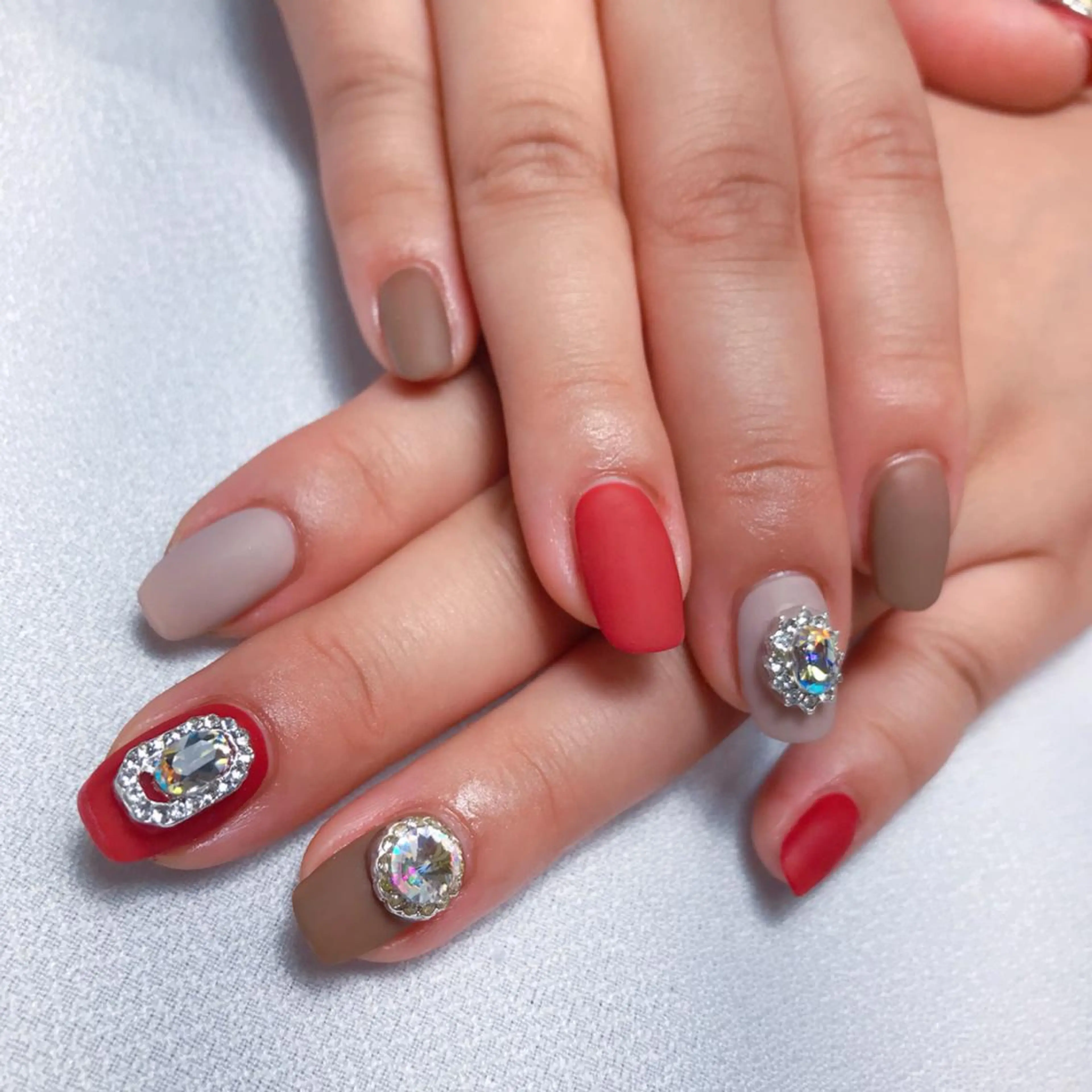 ネイル 持ち込み ハンドネイル 💅chainail _aiのネイルデザイン