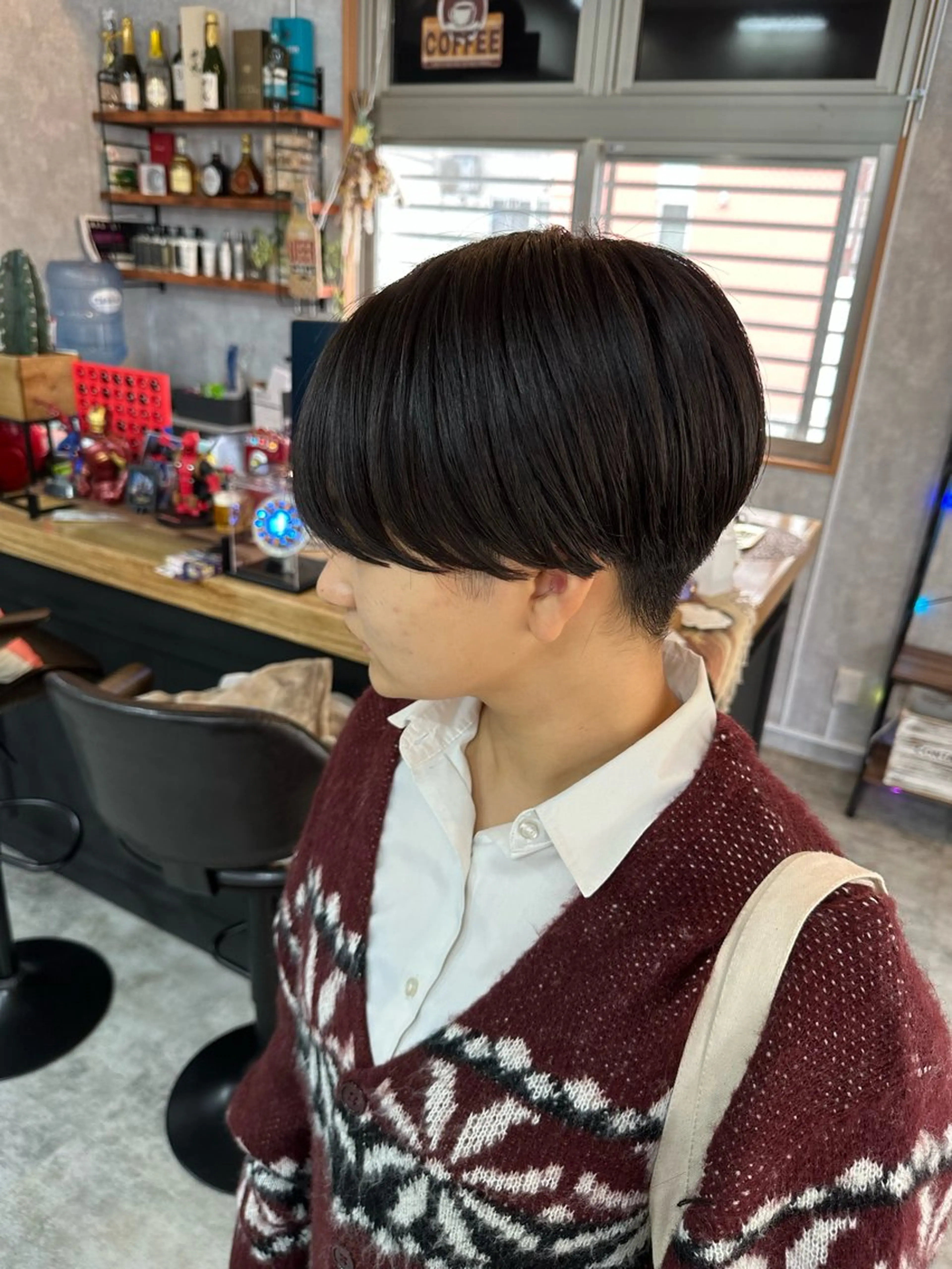 ショート 切りっぱなしボブ ショートボブ ハンサムショート 丸みショート ボブ モテ髪/ボブ/ショー ト/アダチフウトのヘアスタイル