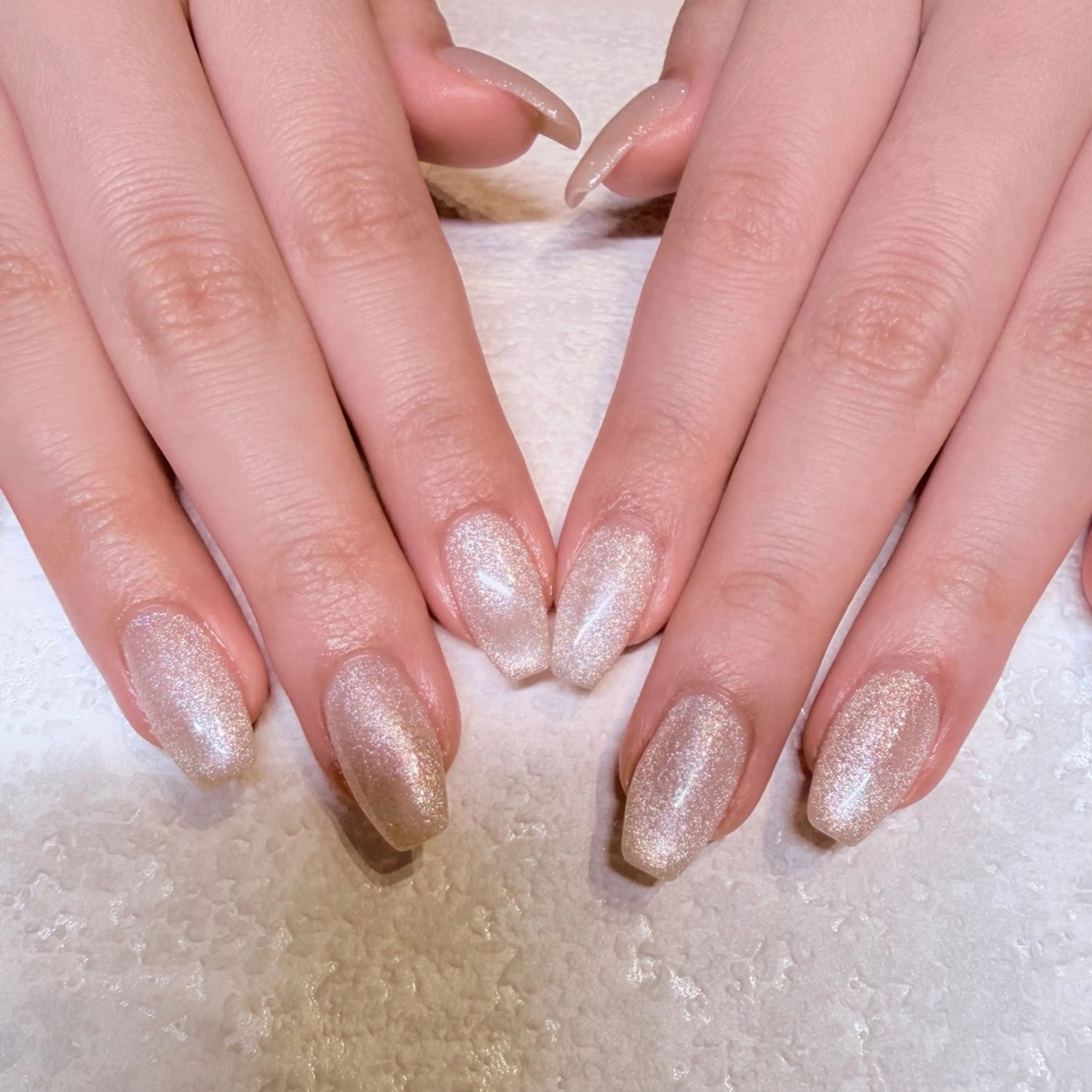 ネイル マグネットネイル マグネットワンカラー ワンカラーネイル ハンドネイル nail salon e'mu💐のネイルデザイン