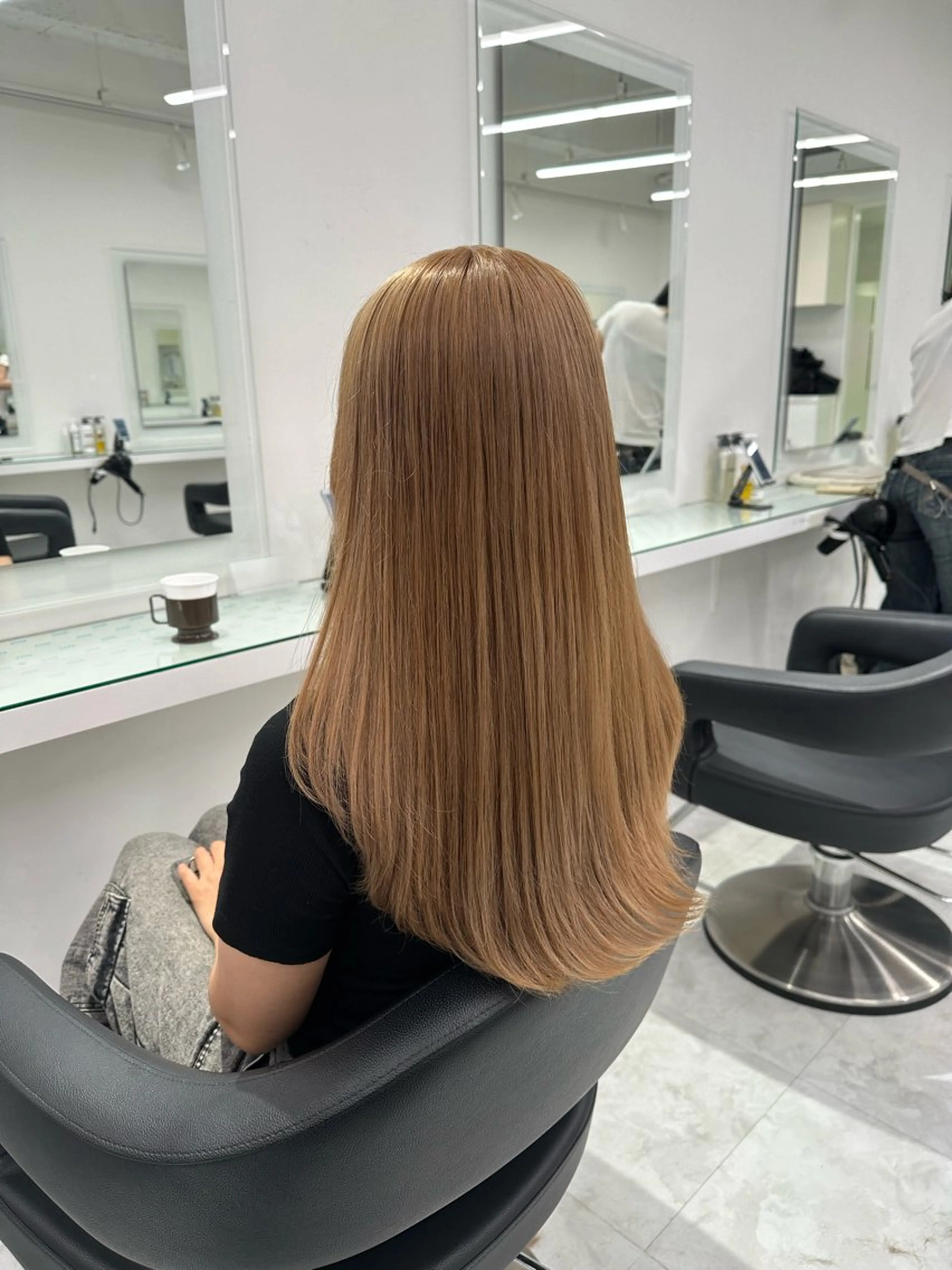 ロング カラー ヘアカラー トリートメント ヘッドスパ ヘアセット ❄最強かわいいカラー ❄️MINA❄️のヘアスタイル