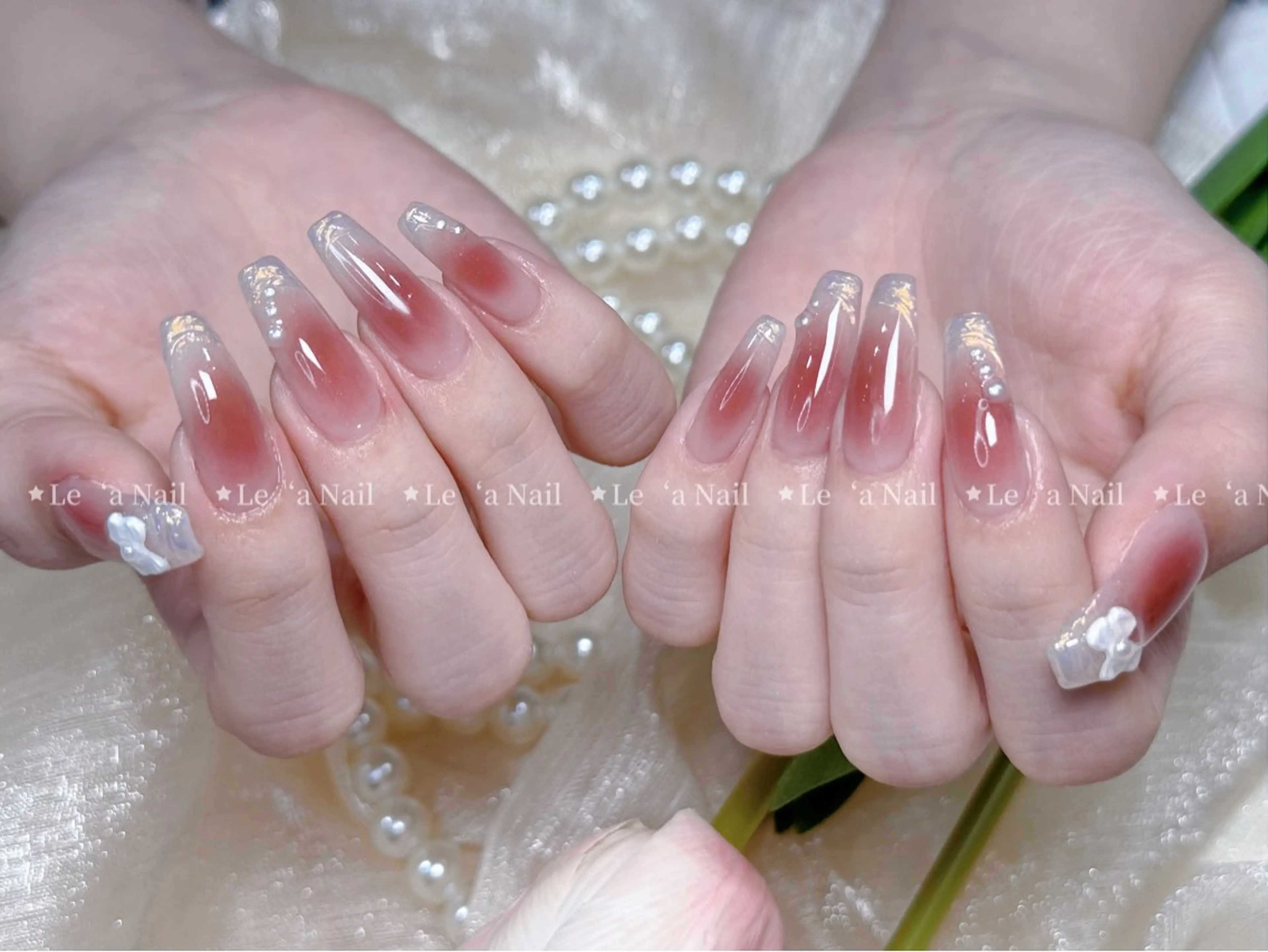 ネイル チークネイル フラッシュネイル フットネイル フレンチネイル ジェルネイル Luxe Nail Salonのネイルデザイン